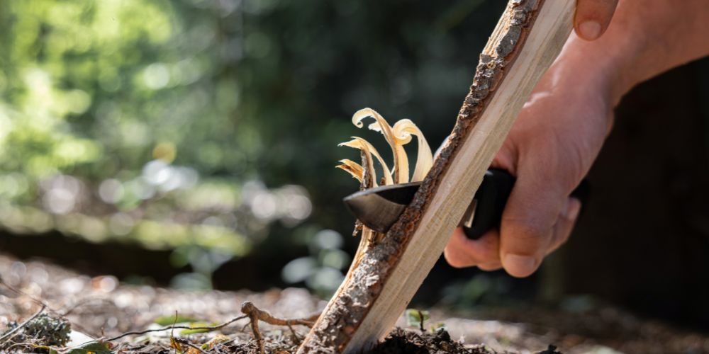 What Makes the Perfect Camping Knife? – A Guide to Choosing the Right Blade