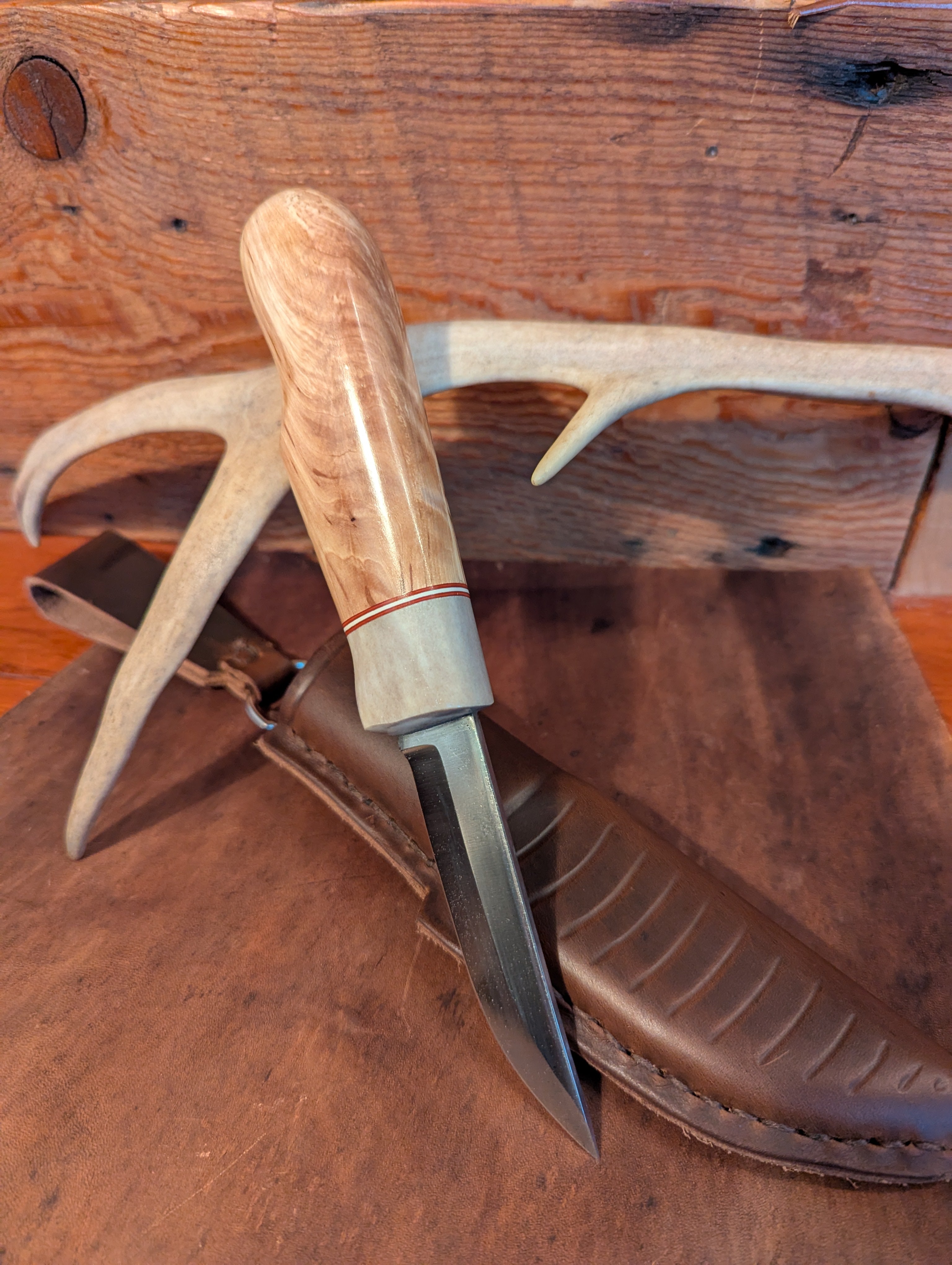 New Mountain Knives - Hickory/Reindeer antler #7