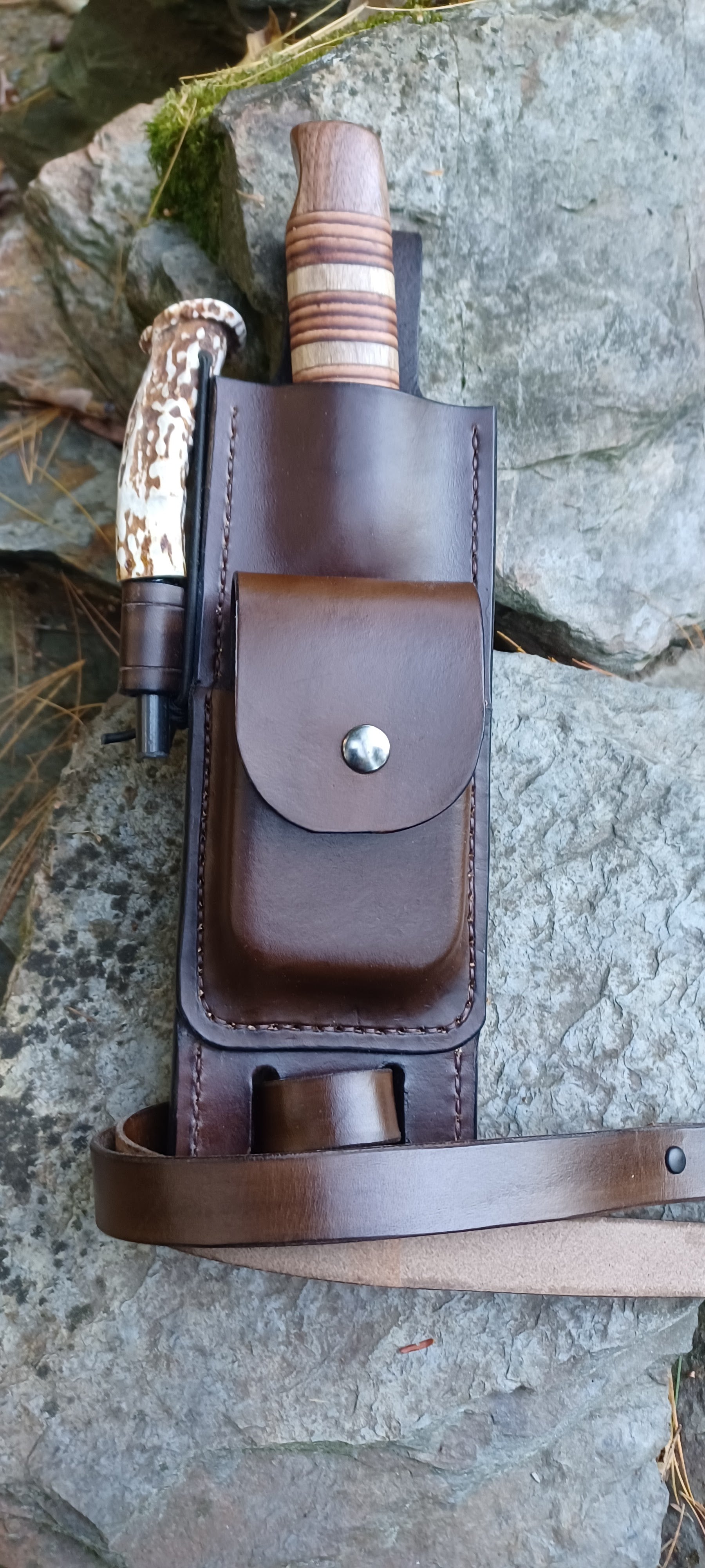 Pecks Woods Leather - Knife, Ferro Rod, Diamond Sharpener, with extra container! #141