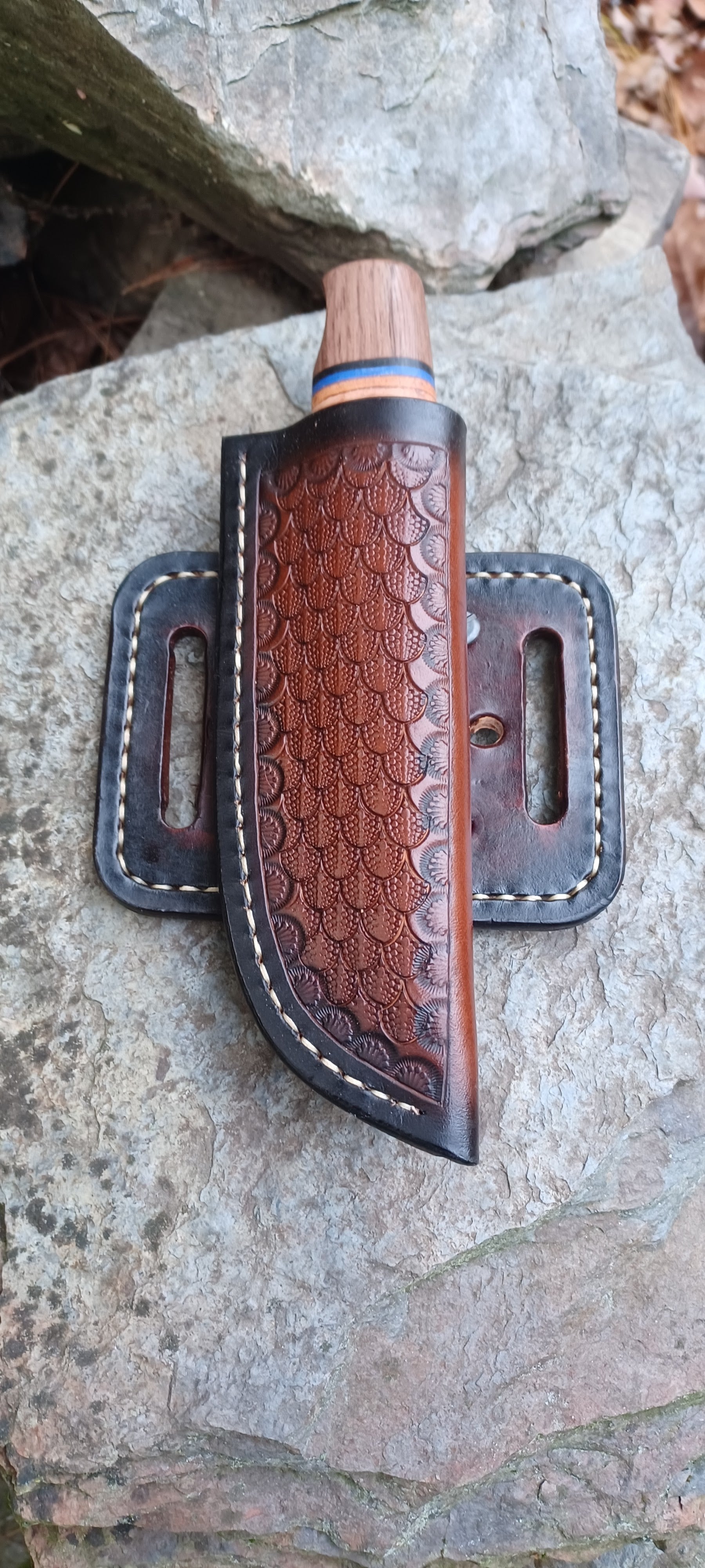 Pecks Woods Leather - Black Walnut / Leather Spacer Handle with Multi Directional Sheath #143