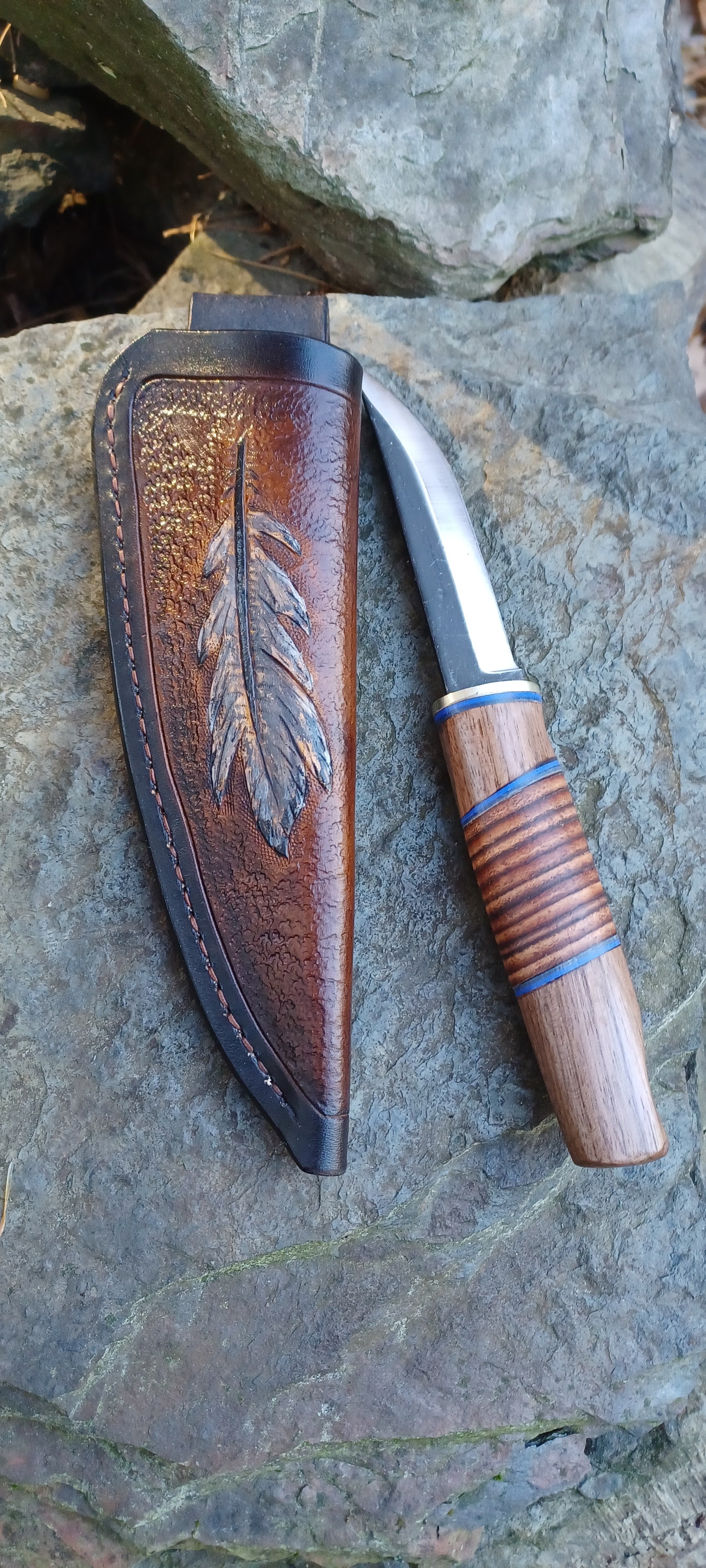 Pecks Woods Leather - Black Walnut / Leather Spacer handle #138