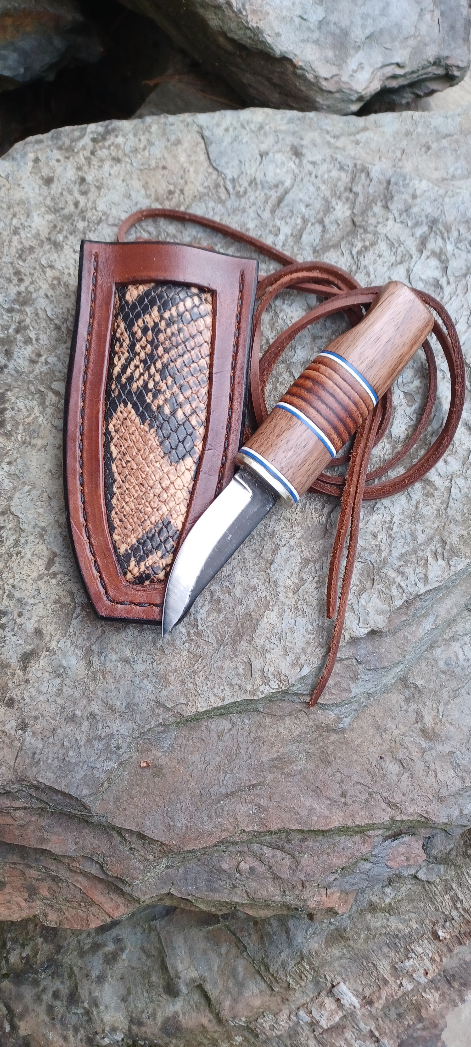 Pecks Woods Leather - Black Walnut neck knife #145