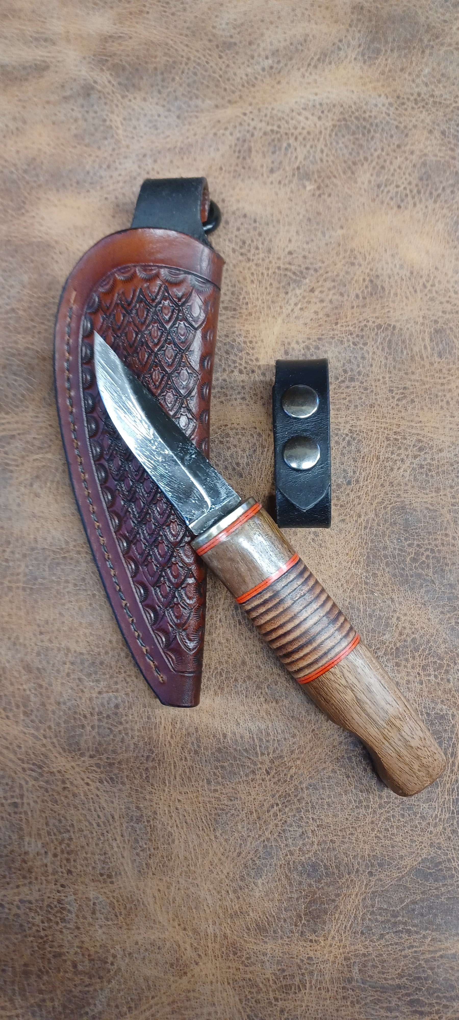 Pecks Woods Leather - Black Walnut / Leather Spacer #156