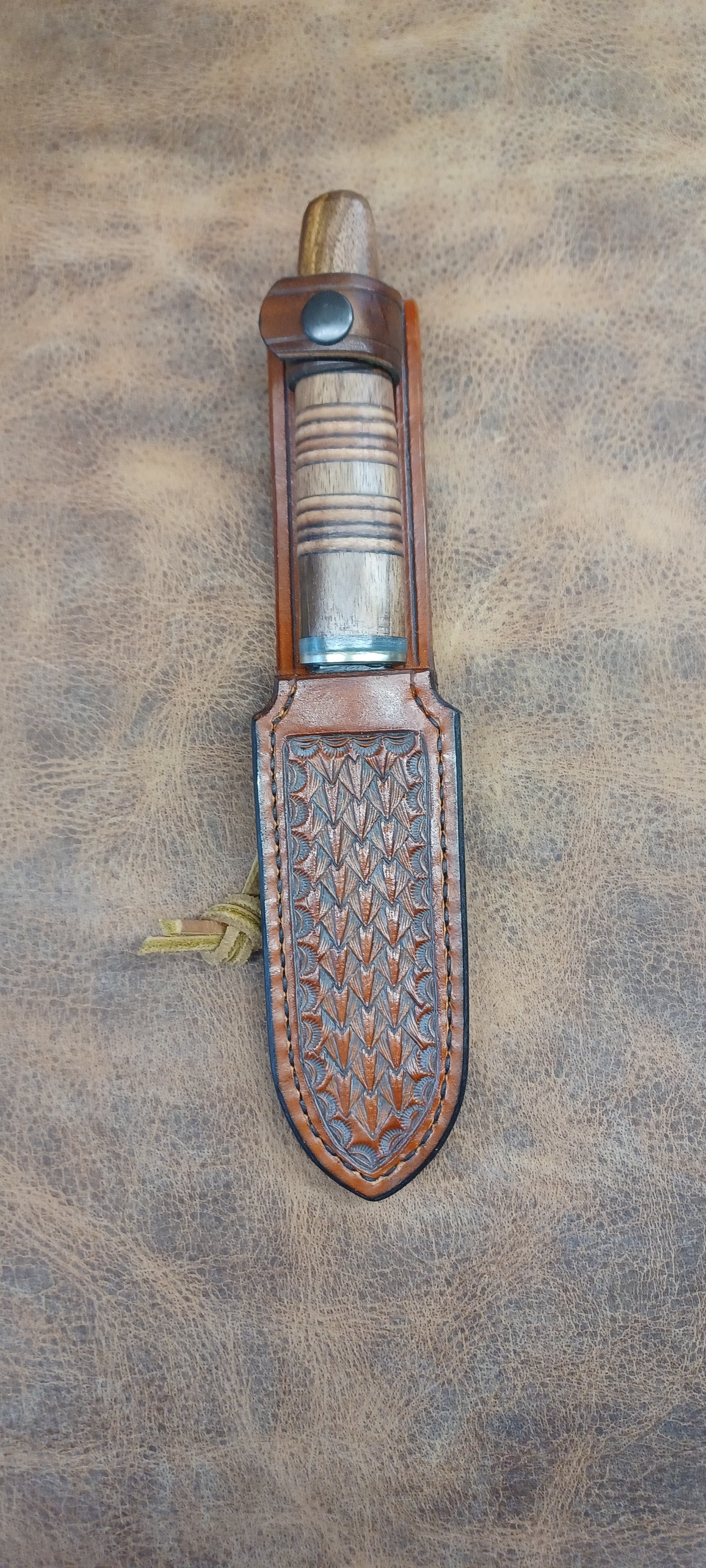 Pecks Woods Leather - Black Walnut / Leather Spacer #154