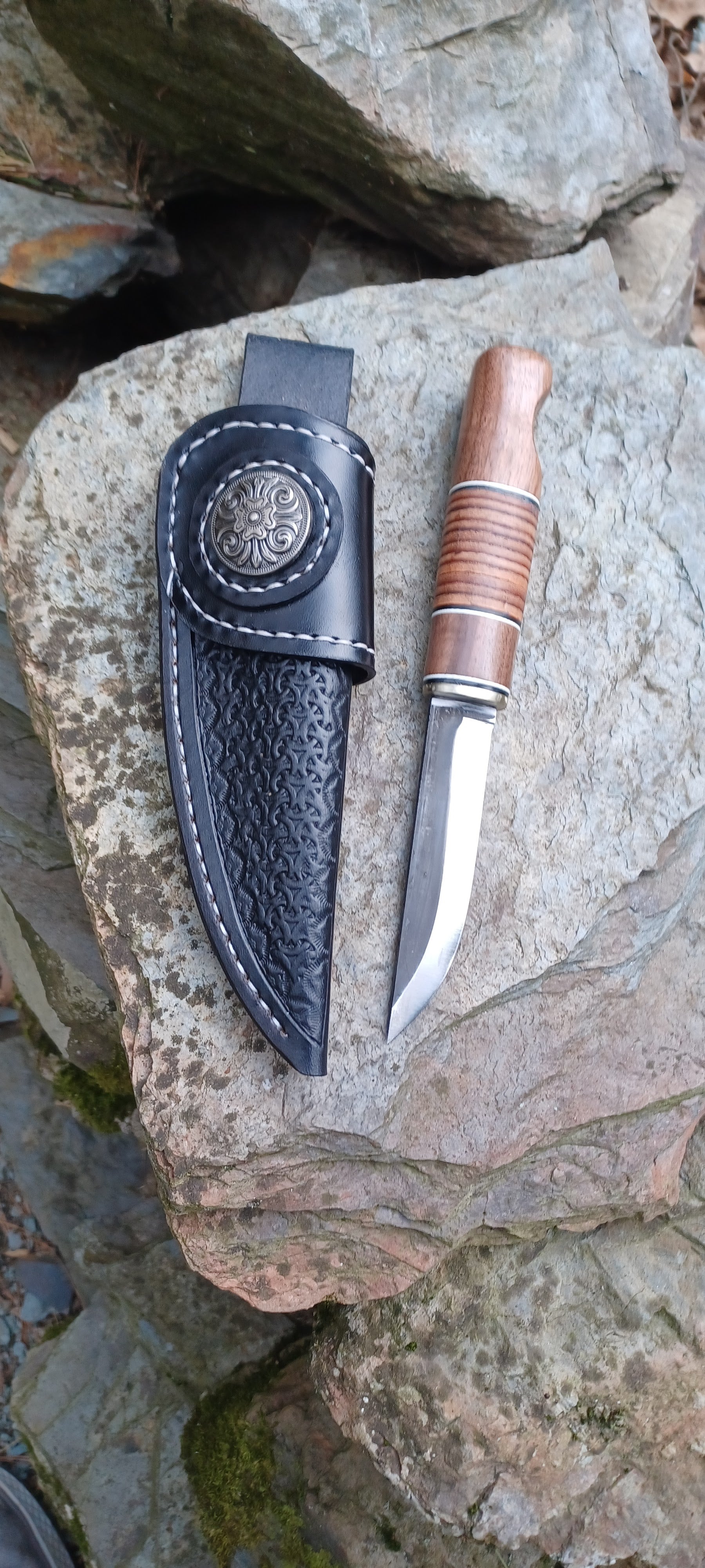Pecks Woods Leather - Black Walnut / Leather Spacers / G10 #160