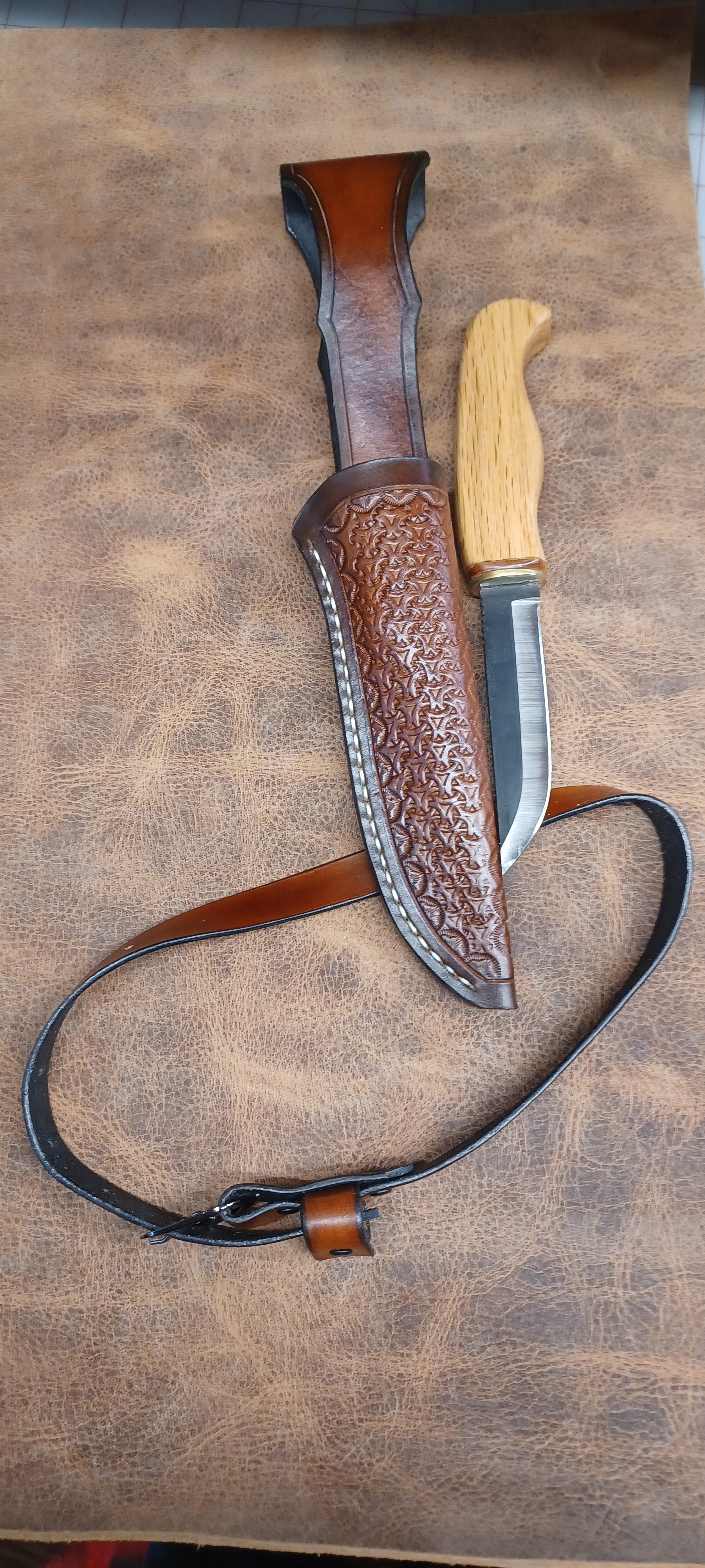Pecks Woods Leather - Oak Handle / Low Hanging Sheath with Leg Strap #165