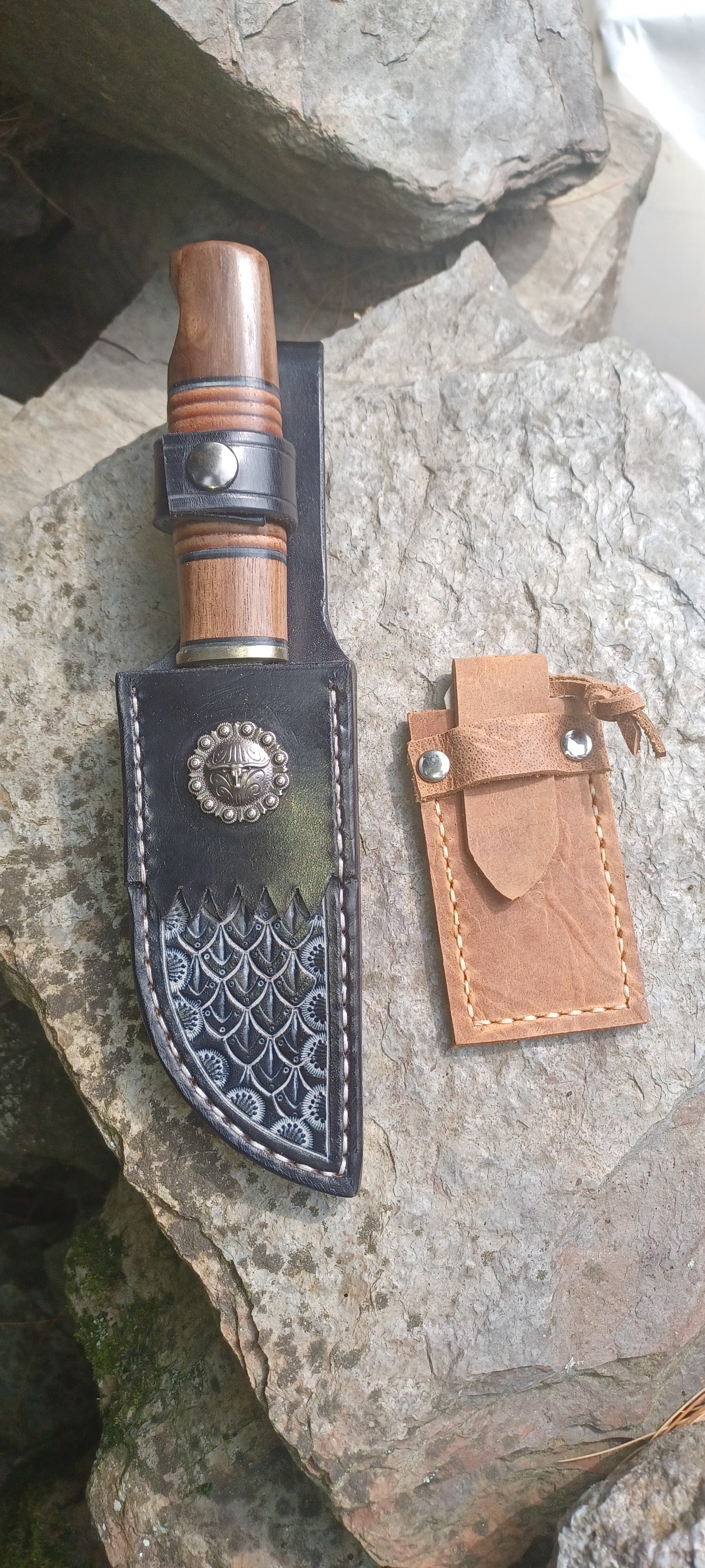 Pecks Woods Leather - Black Walnut, G10 and Leather Spacers #178