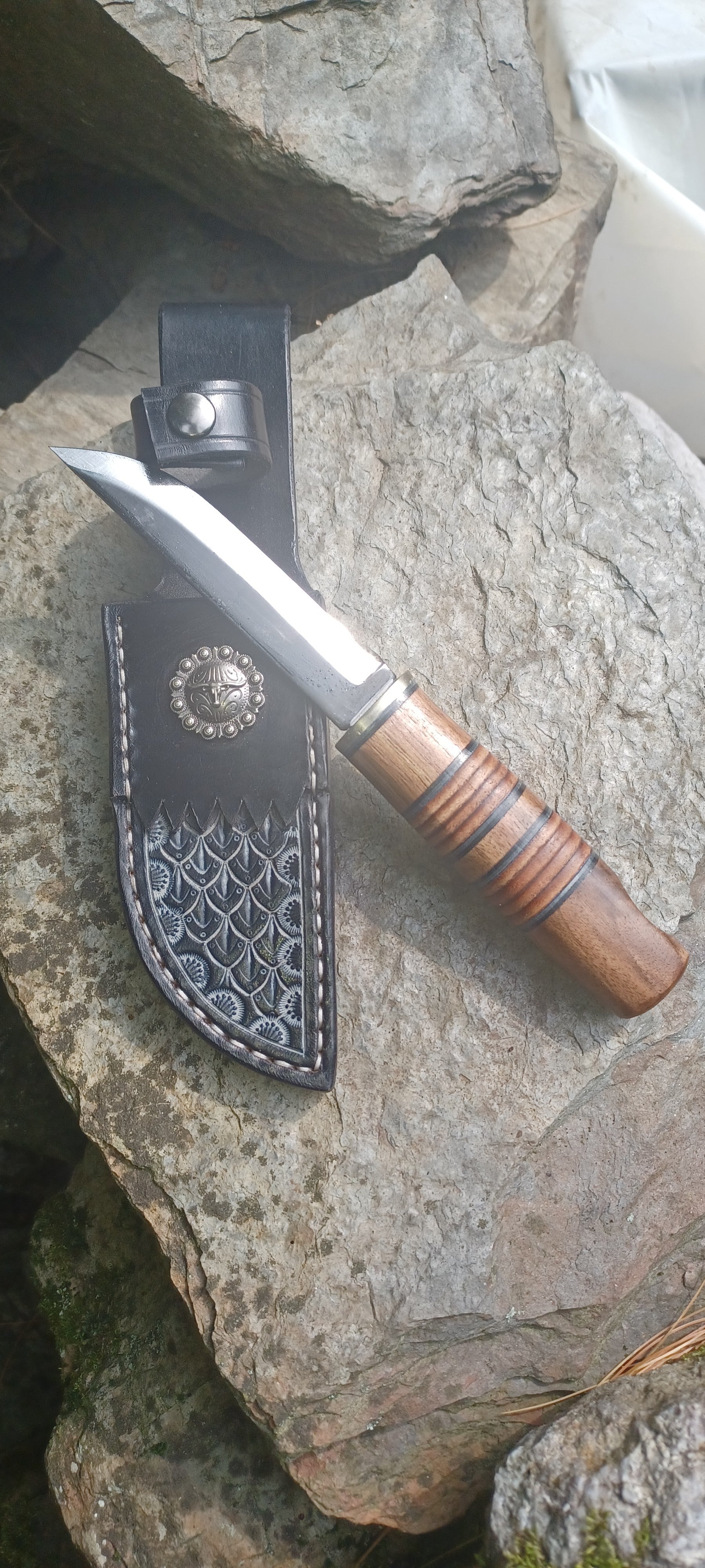 Pecks Woods Leather - Black Walnut, G10 and Leather Spacers #178