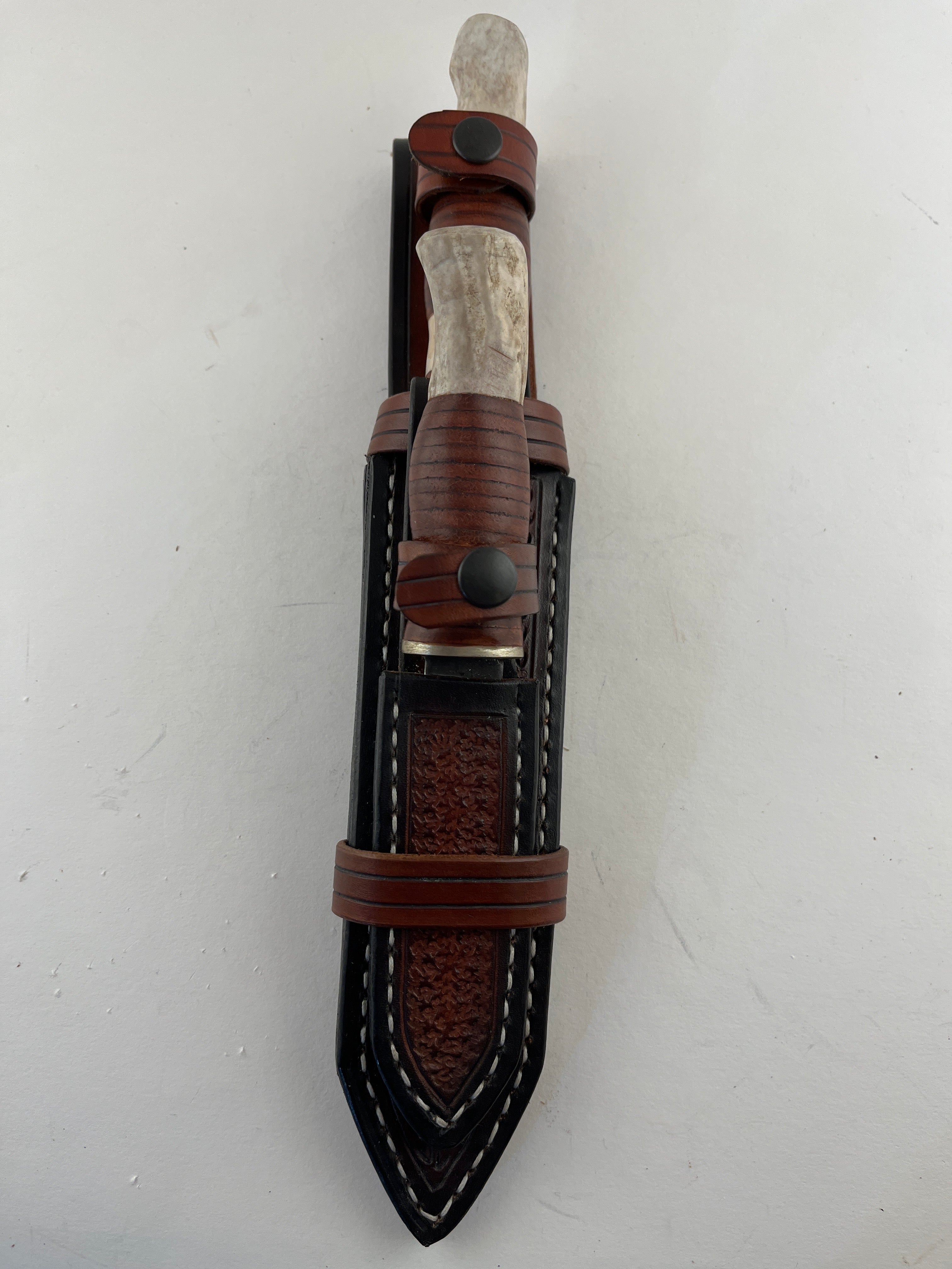 Pecks Woods Leather - Leather Spacer handle with antler pieces DOUBLE SET #117