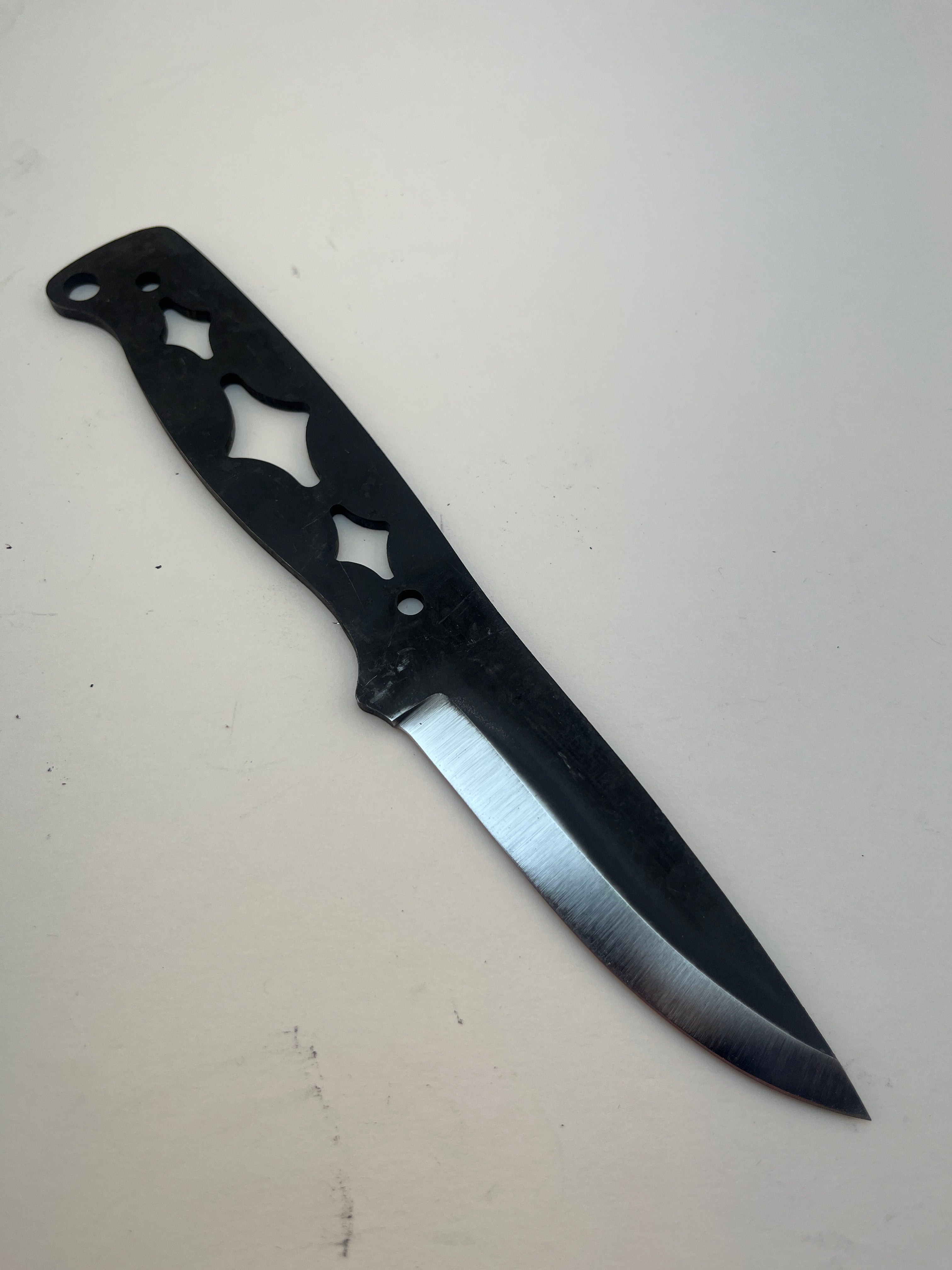 Lauri Full Tang 93 Carbon Steel Blade