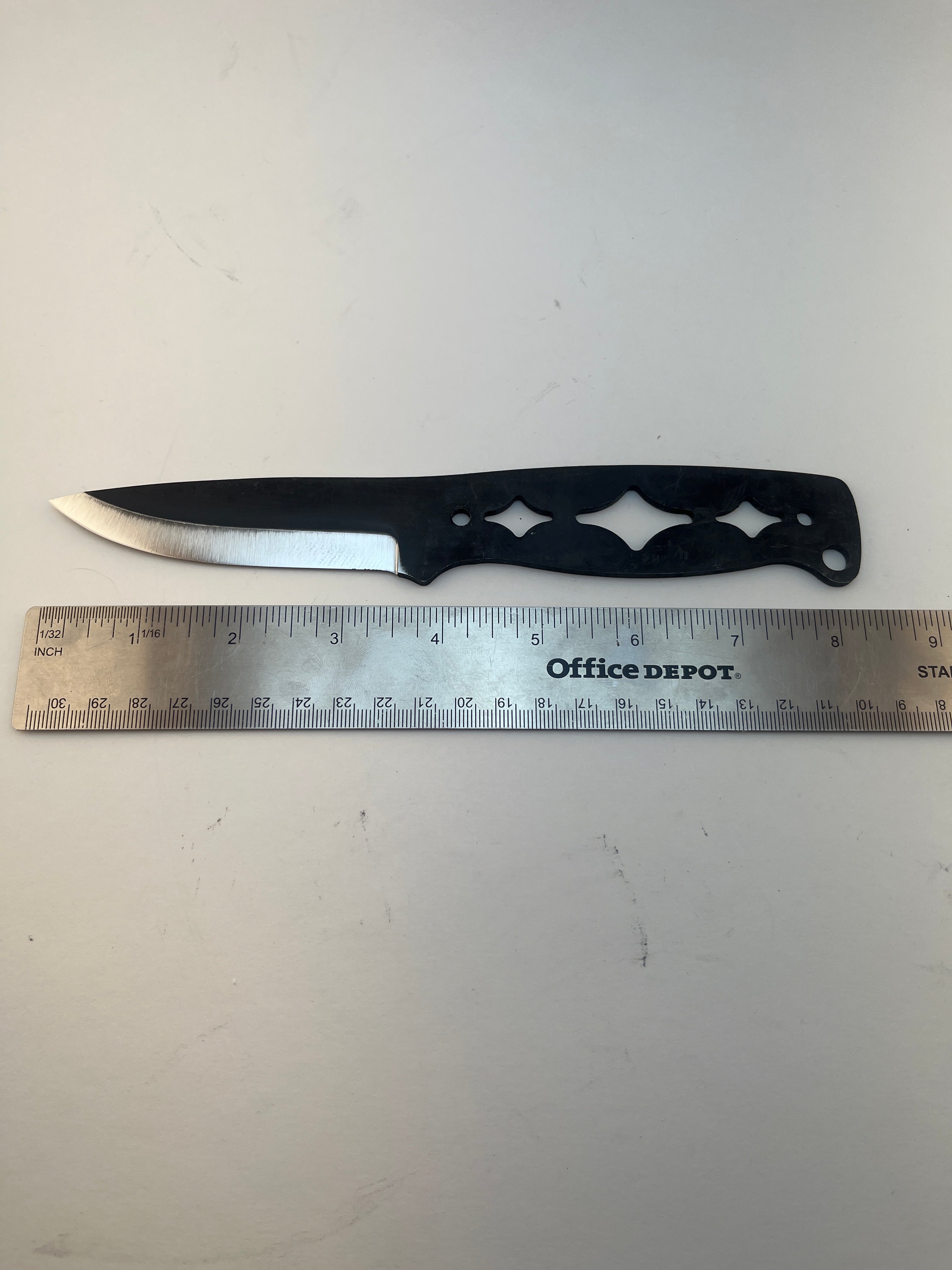 Lauri Full Tang 93 Carbon Steel Blade