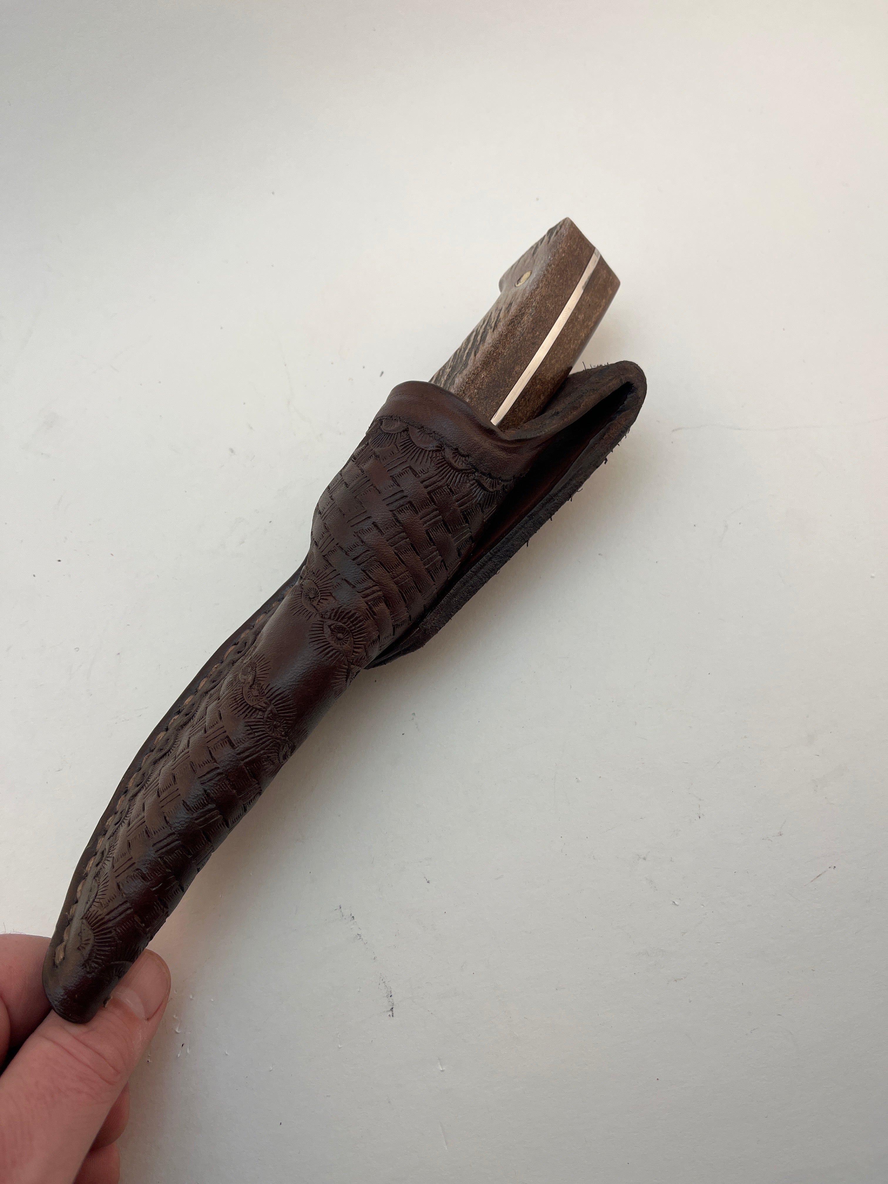 Skala Custom - Full Tang - Helle Blade-Moose antler Scales #126