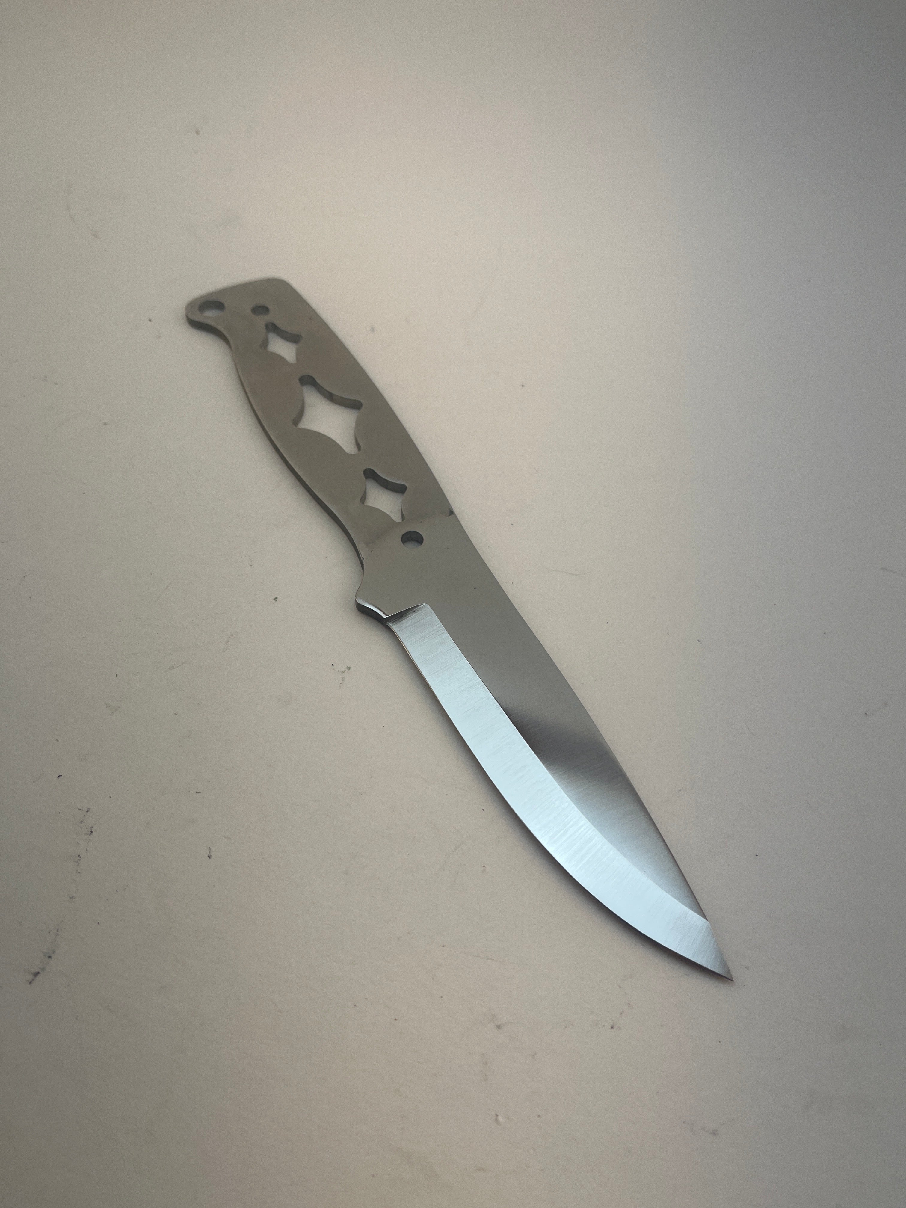 Lauri Full Tang 93 Stainless Steel Blade