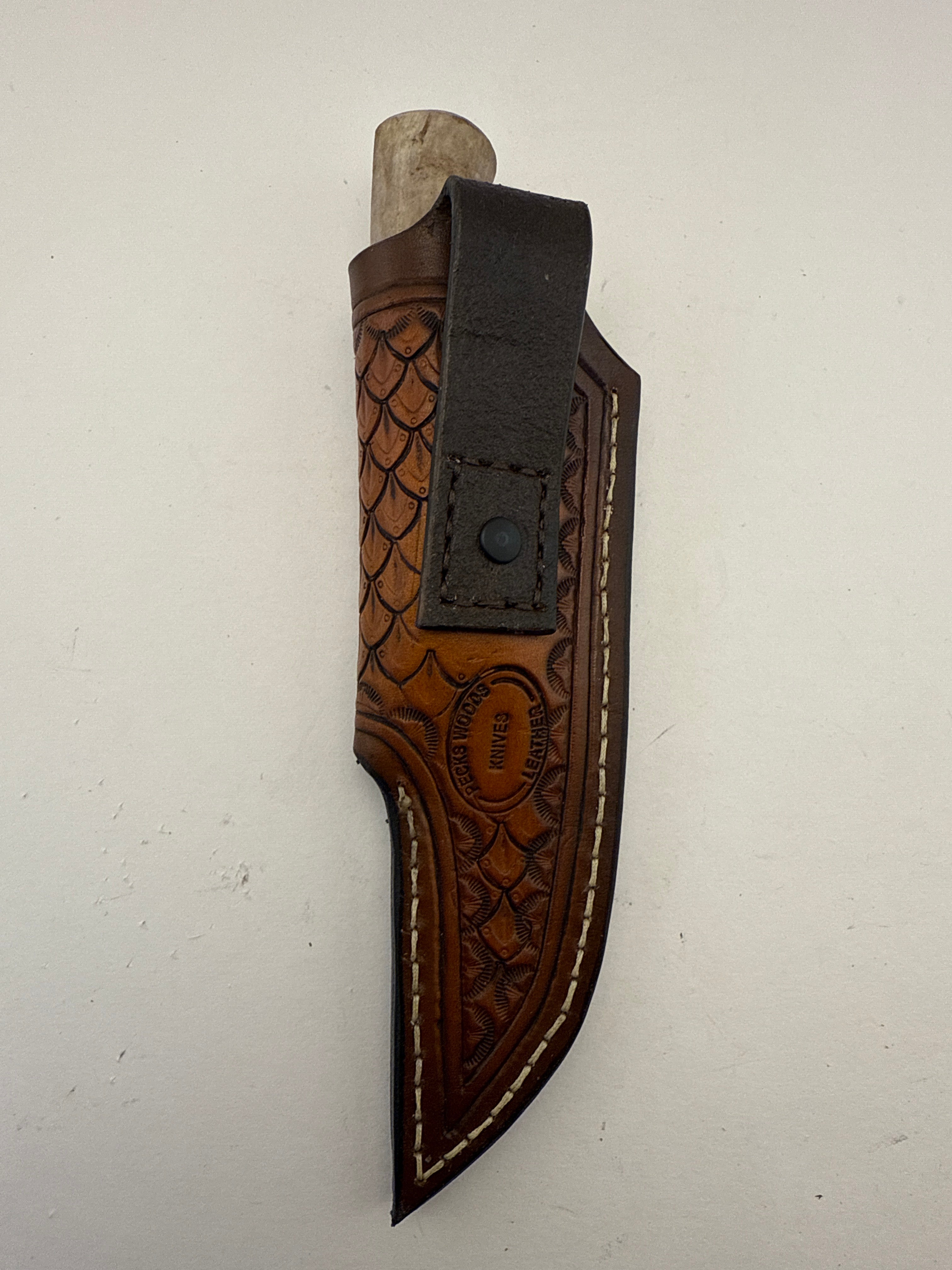 Pecks Woods Leather - Leather Spacer handle with antler pieces #137