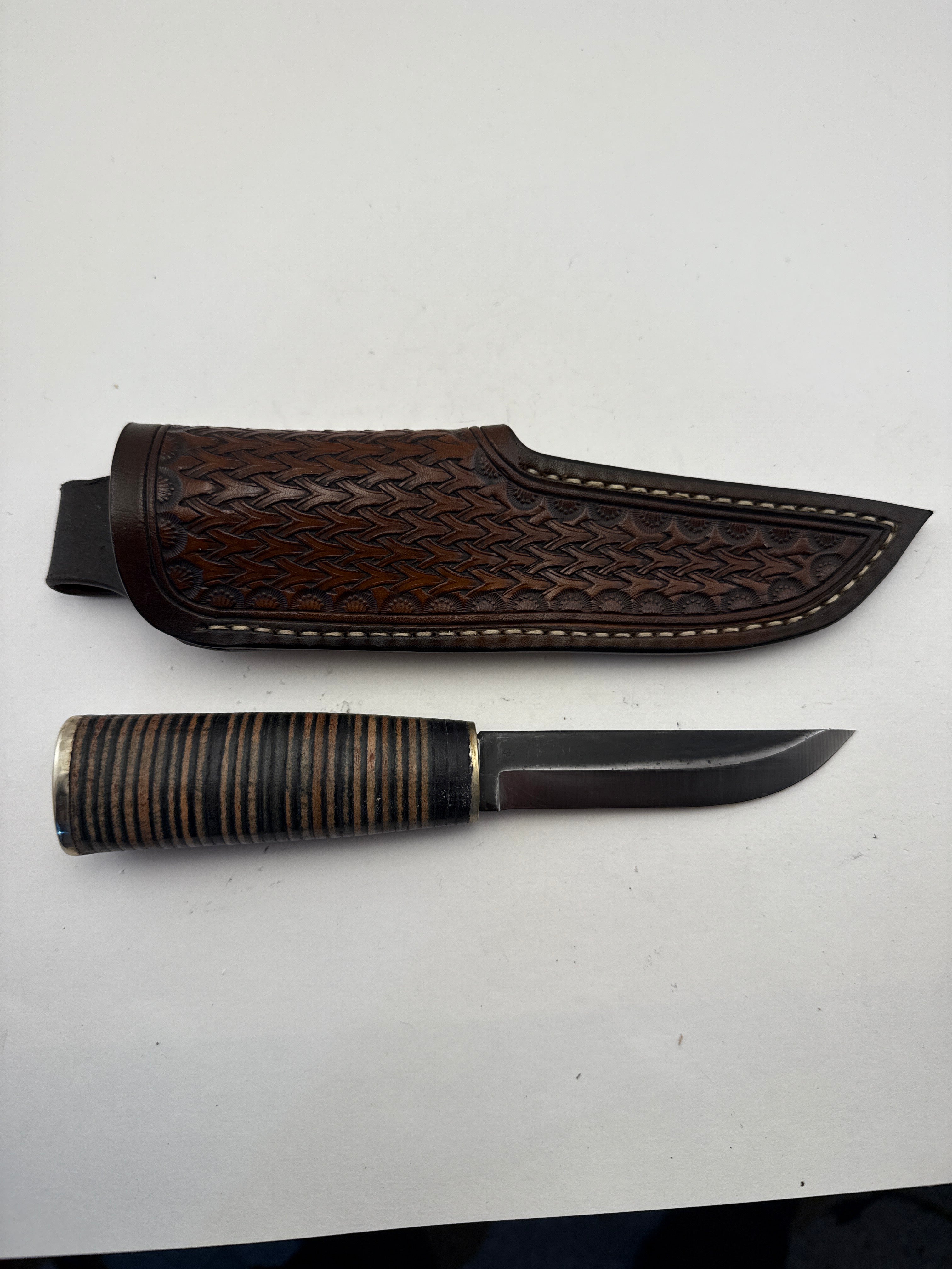 Pecks Woods Leather - Traditional Leather Spacer handle #136