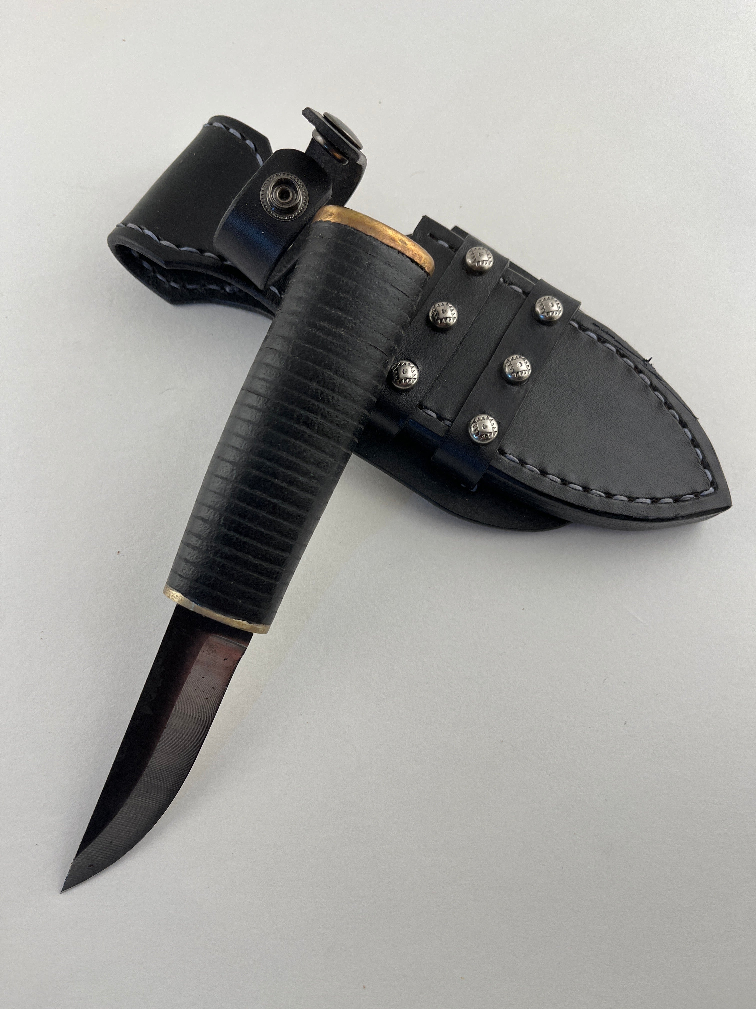 Pecks Woods Leather - Leather Spacer Handle #124