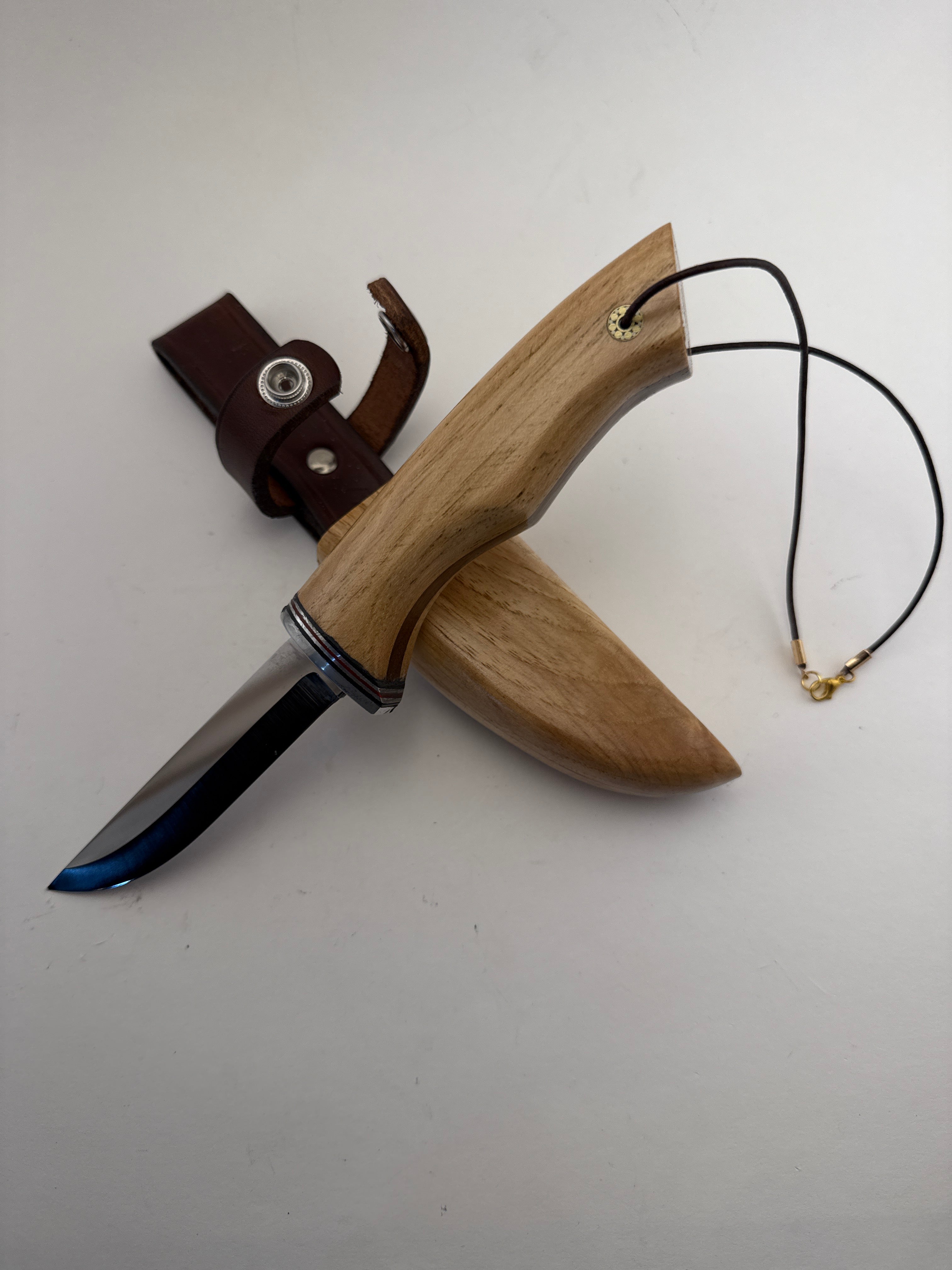 Skala Custom Knives - Lauri Stainless 105mm / Hickory wood Handle and Sheath! - #151