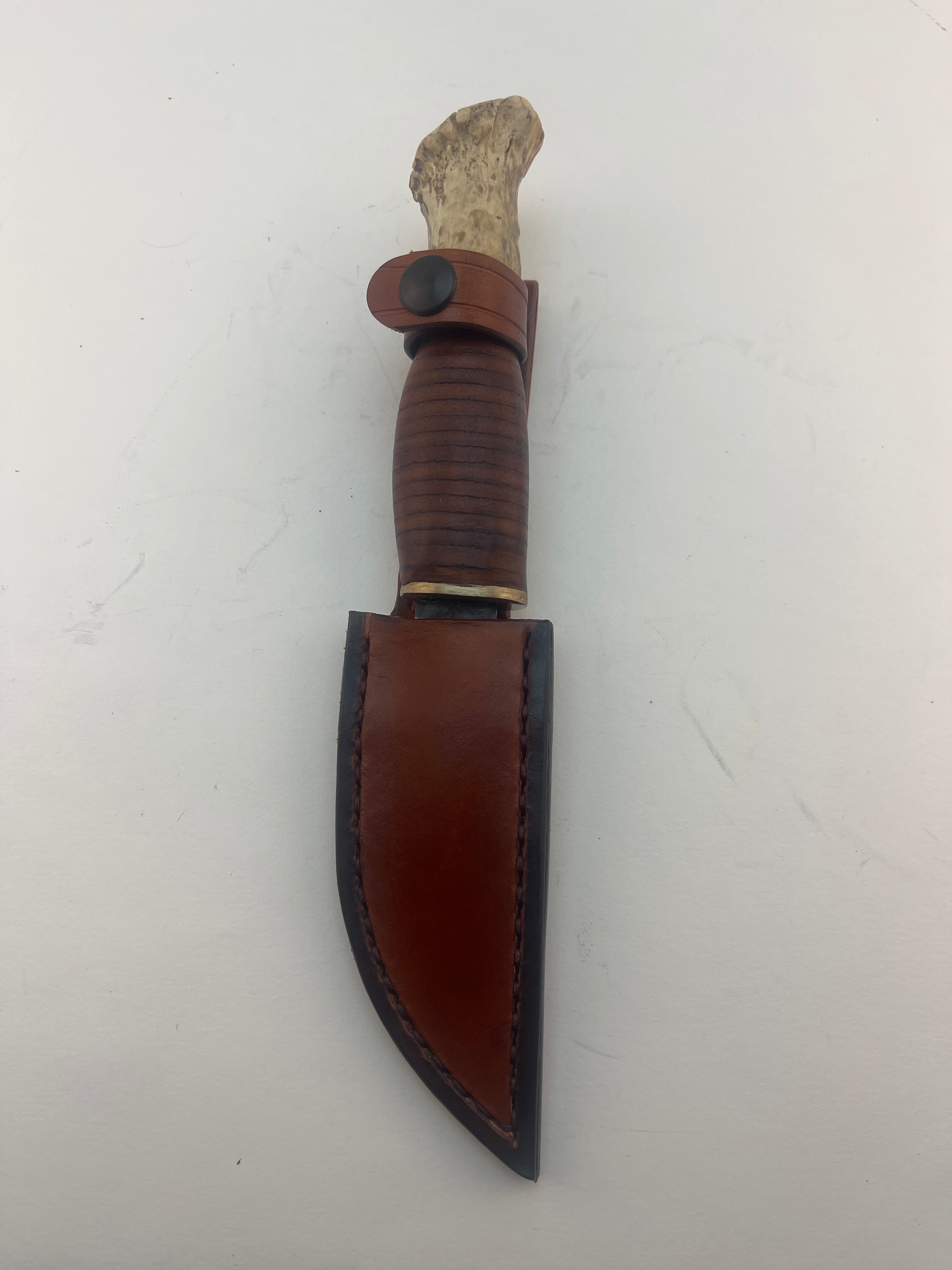 Pecks Woods Leather - Whitetail Antler/Leather Spacer Handle #104