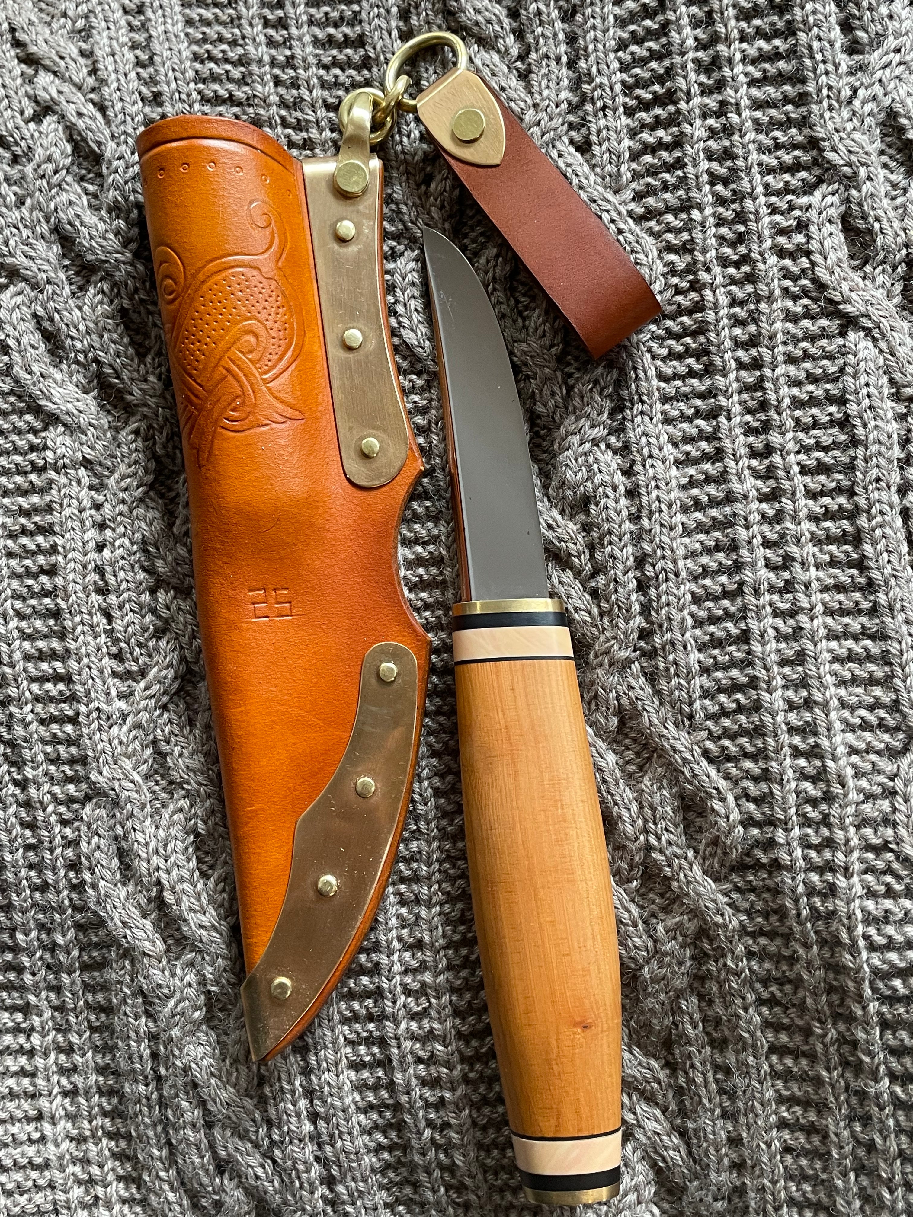 Mad Toad Leathercraft & Knives #19