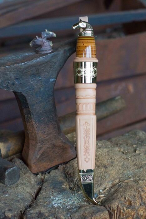 Järvenpää Hevosenpääpuukko #2156