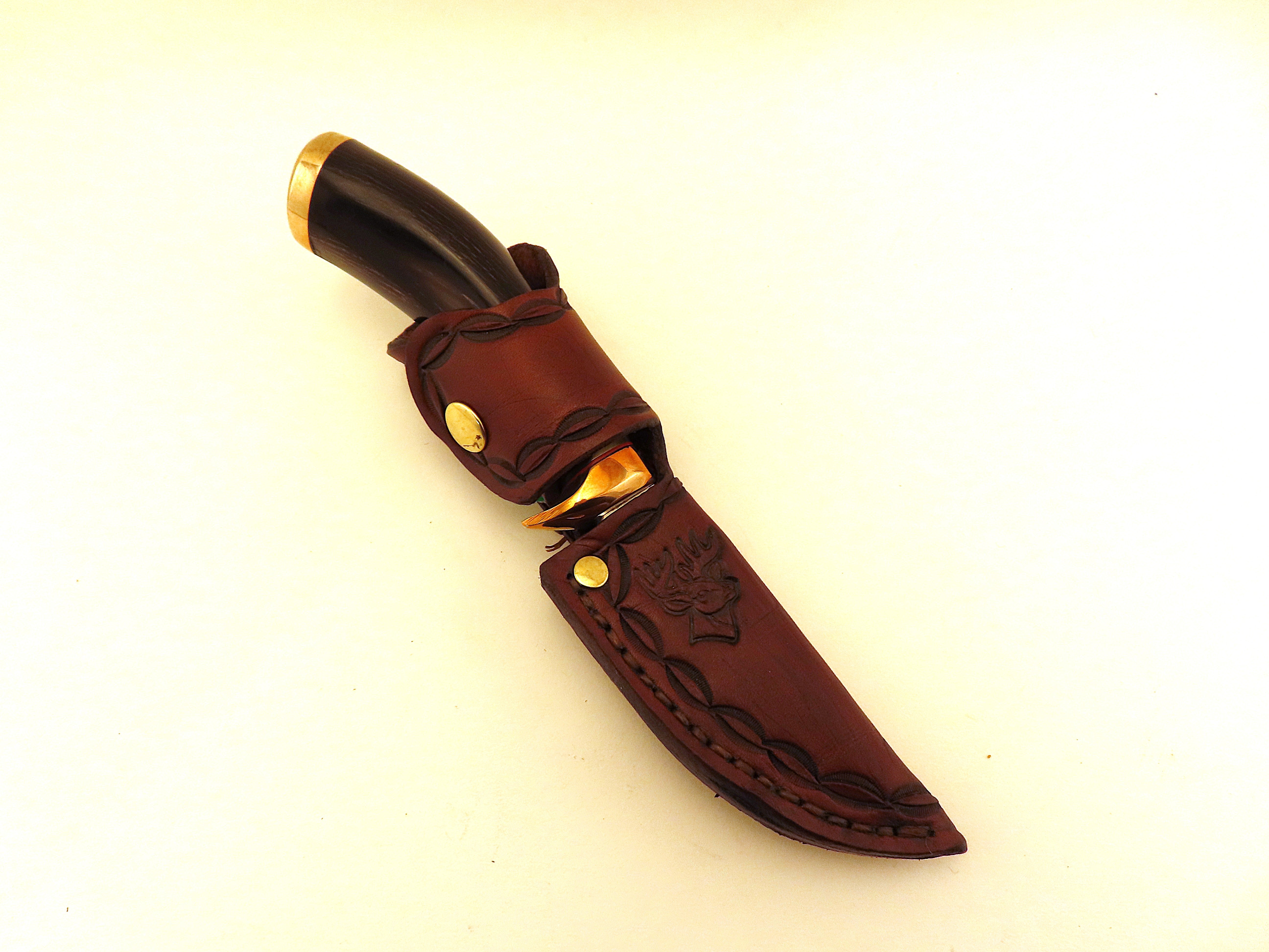 Skala Custom Knives - Lauri Carving Stainless / Kudu Horn - #176