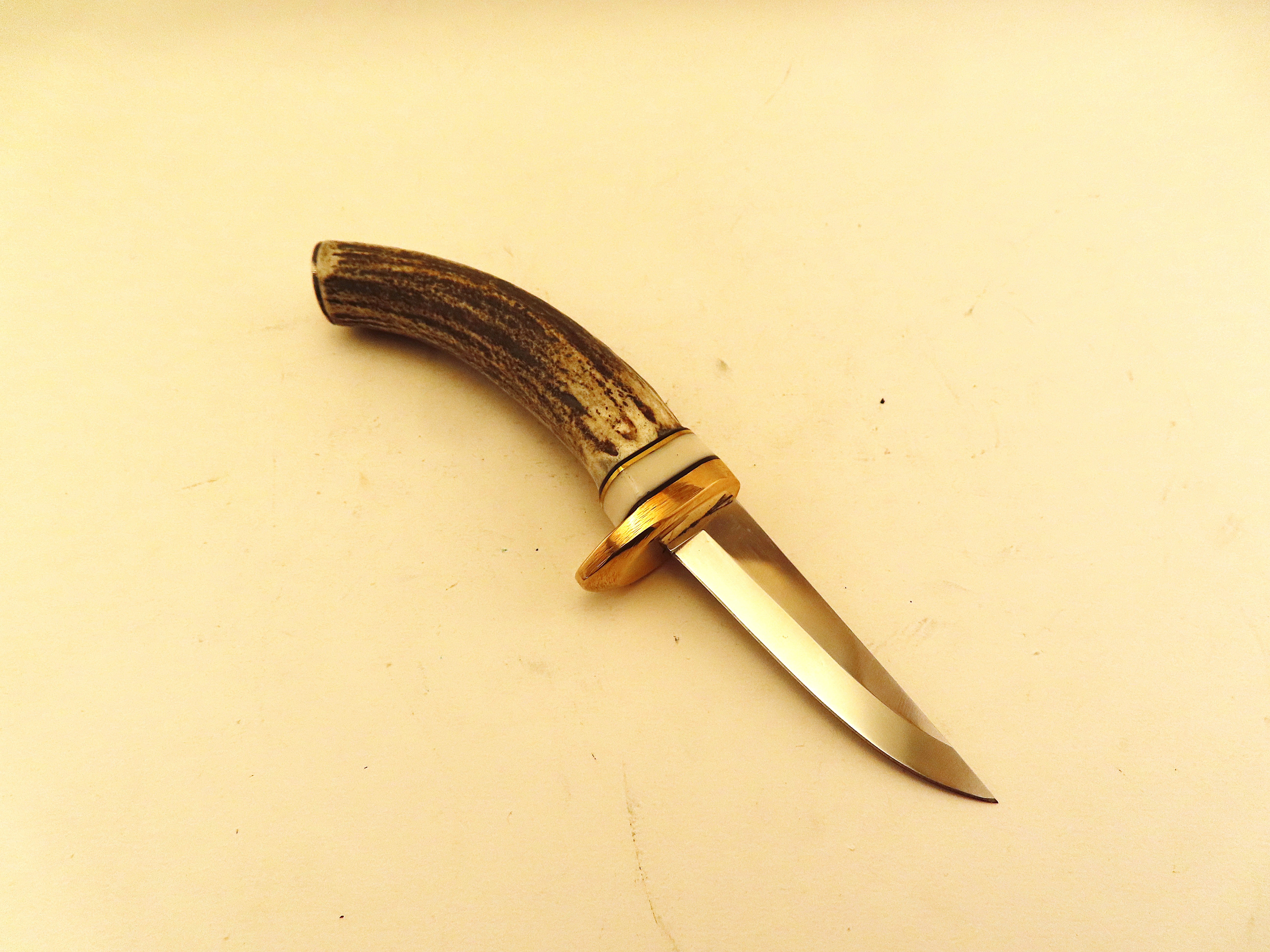 Skala Custom Knives - Nordic Edge Tapio 80 / Whitetail Antler - #185