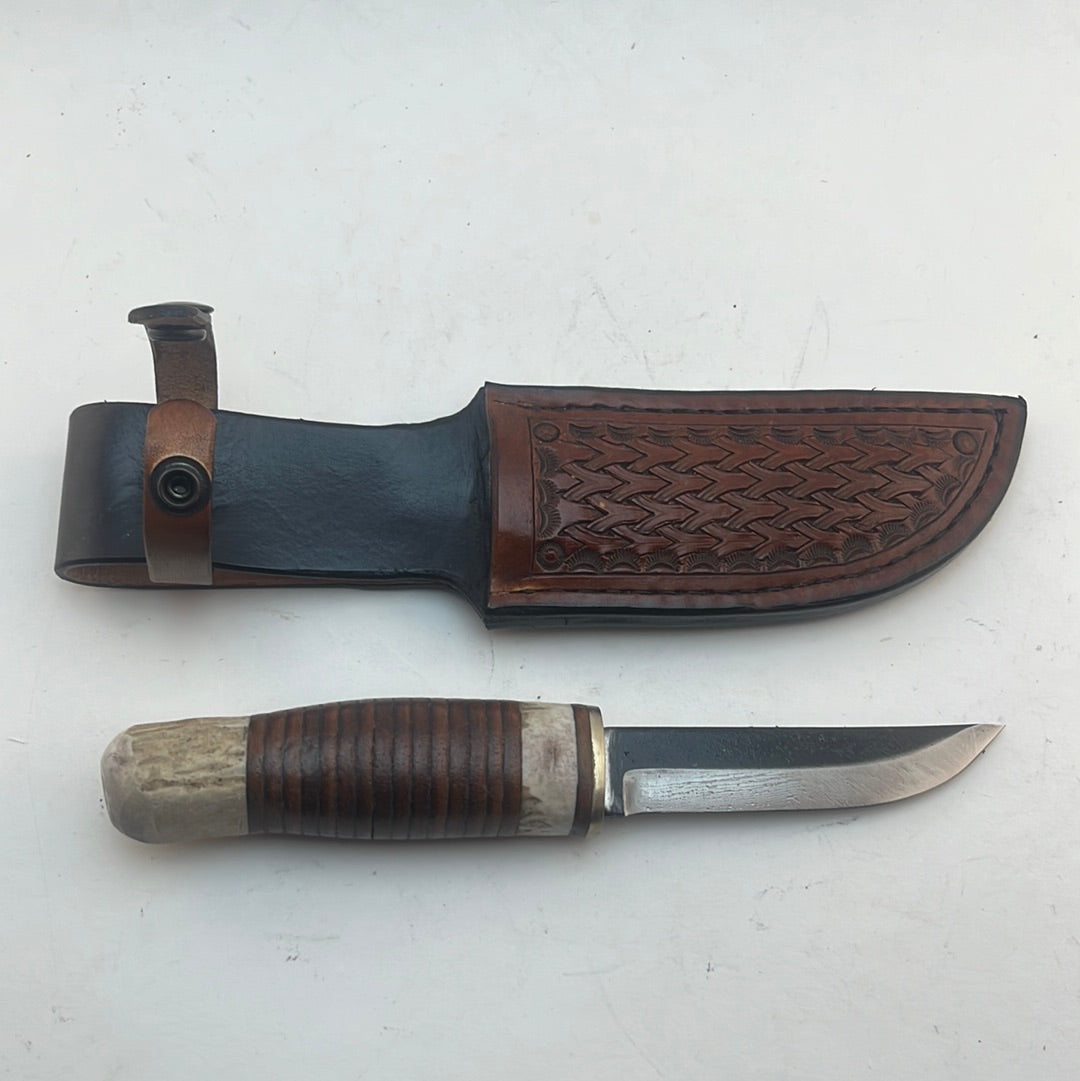 Pecks Woods Leather - Leather Spacer handle with antler pieces #80