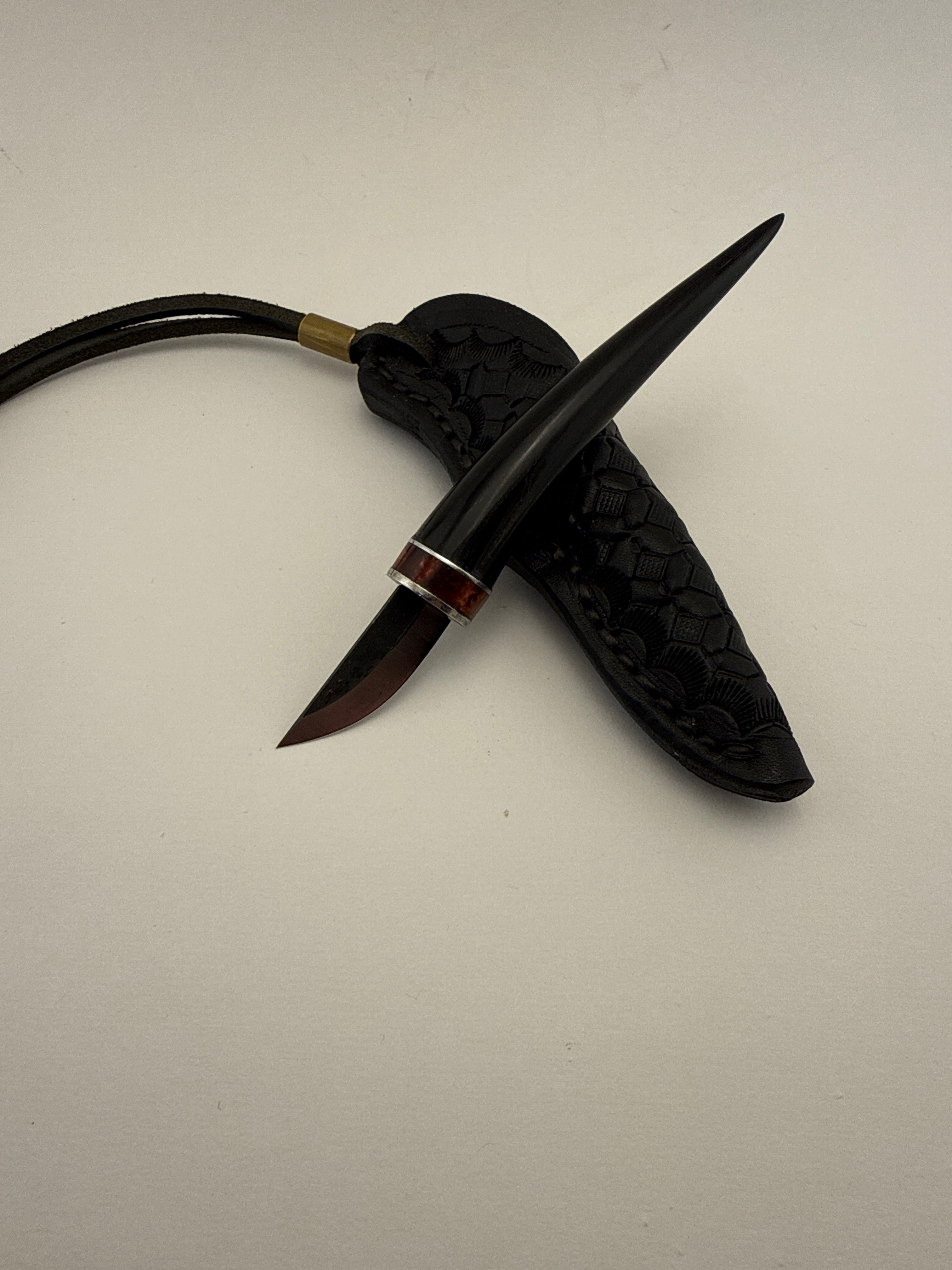 Skala Custom Knives - Bos Bok Mini (Neck Knife) #169