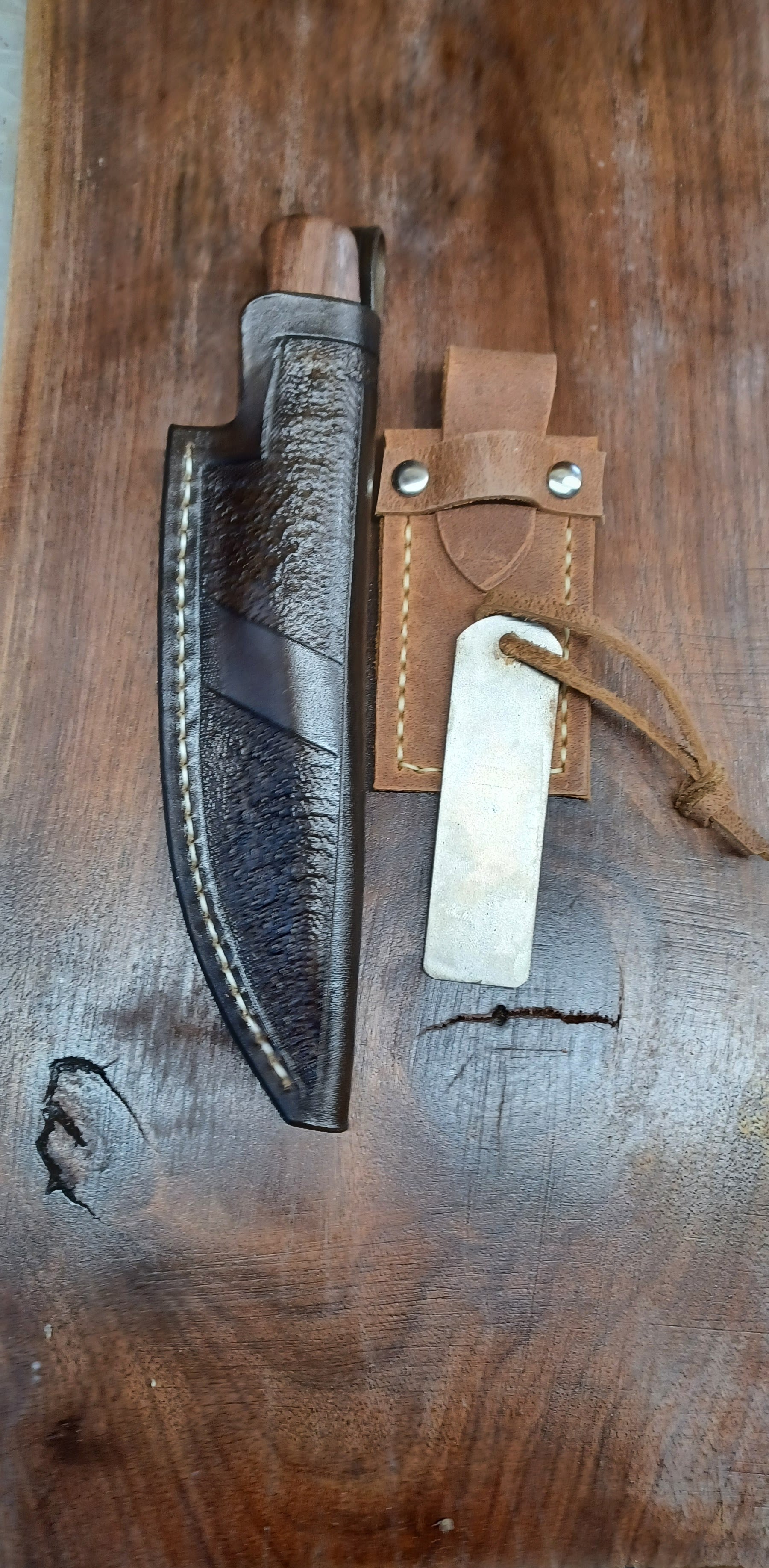 Pecks Woods Leather - Black Walnut / G10 #157