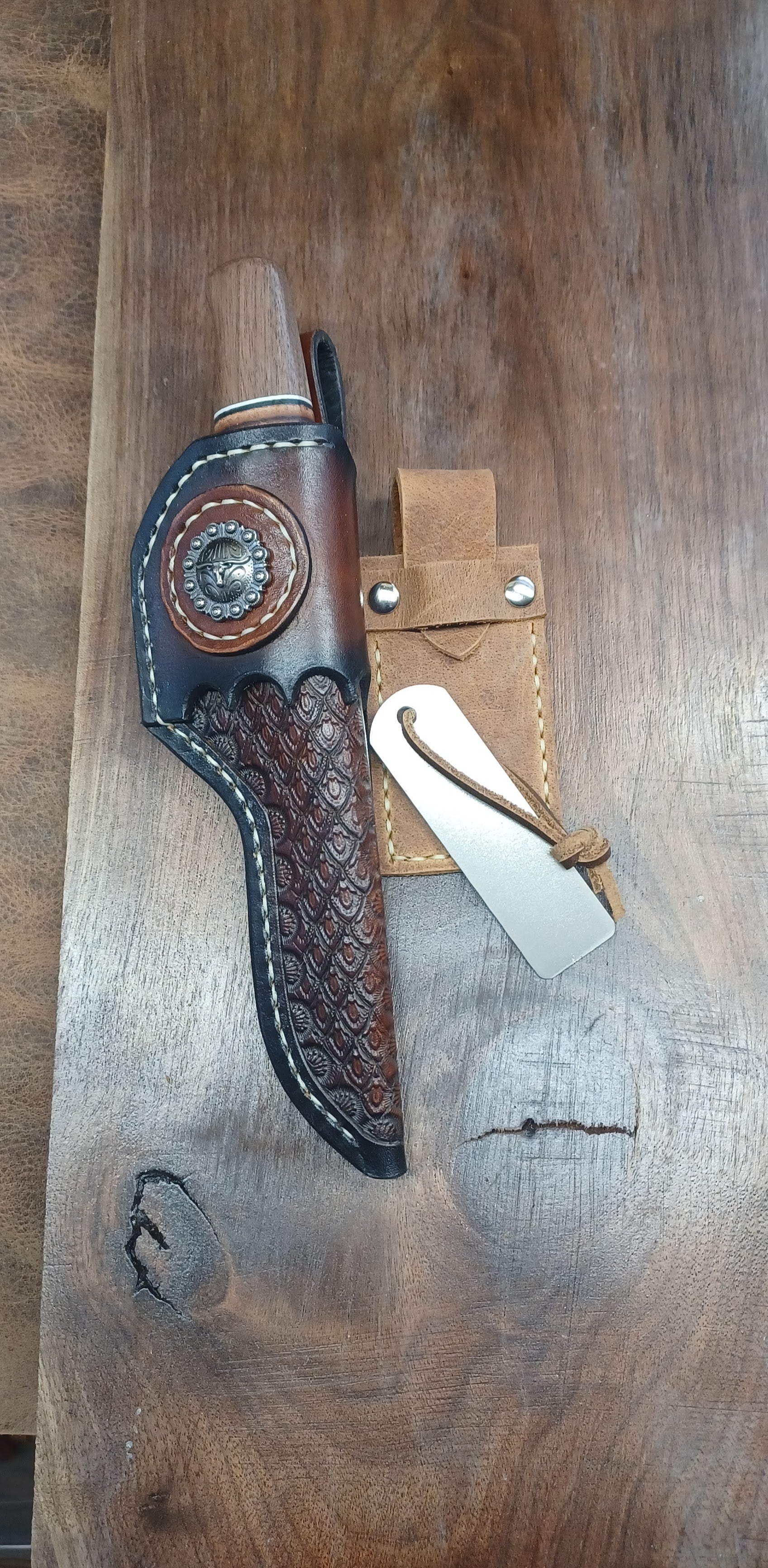 Pecks Woods Leather - Black Walnut / Leather Spacers / G10 #159