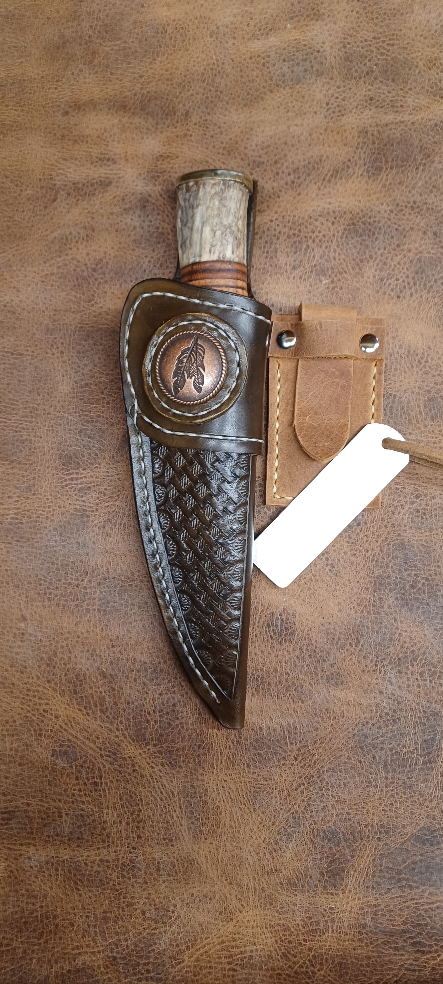 Pecks Woods Leather - Whitetail Antler / Leather Spacer #155