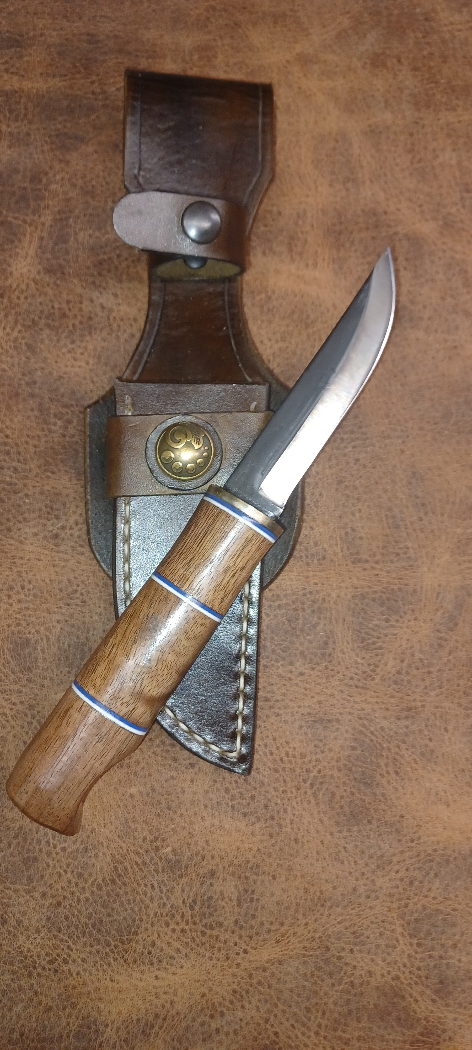Pecks Woods Leather - Black Walnut / G10  #179