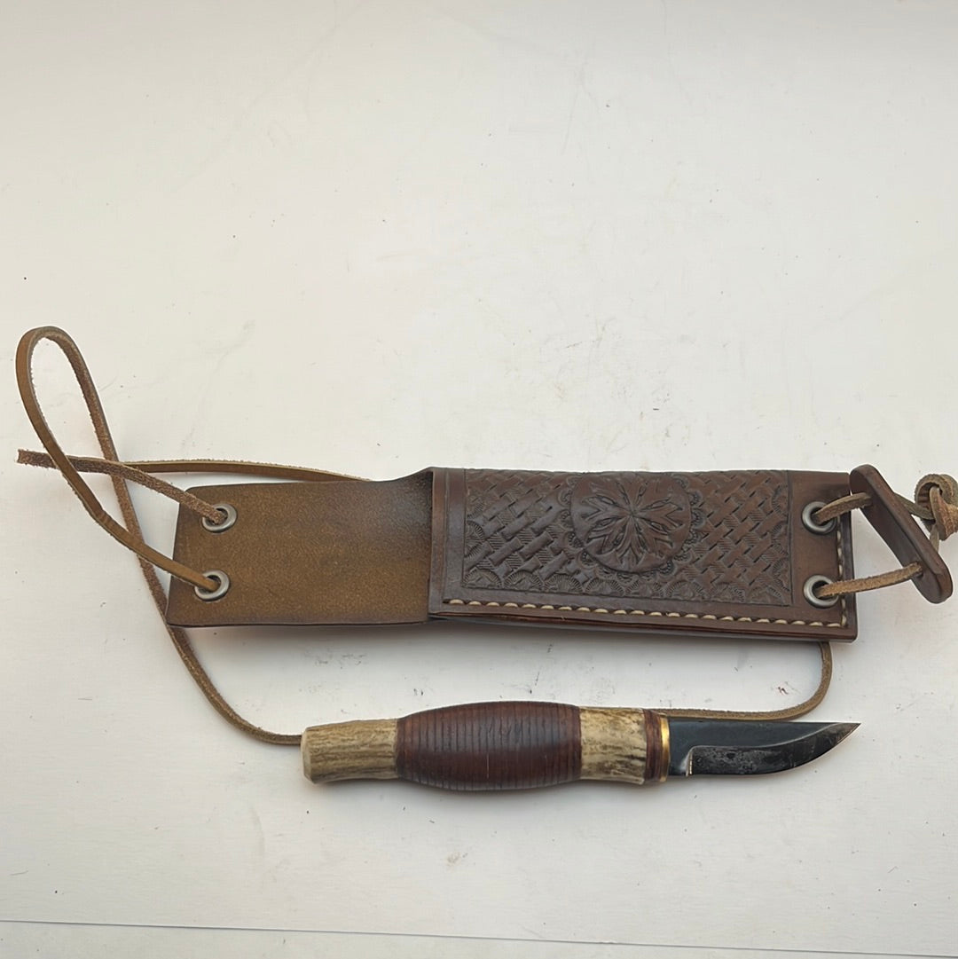Pecks Woods Leather - Antler and Leather spacer Neck Knife #33
