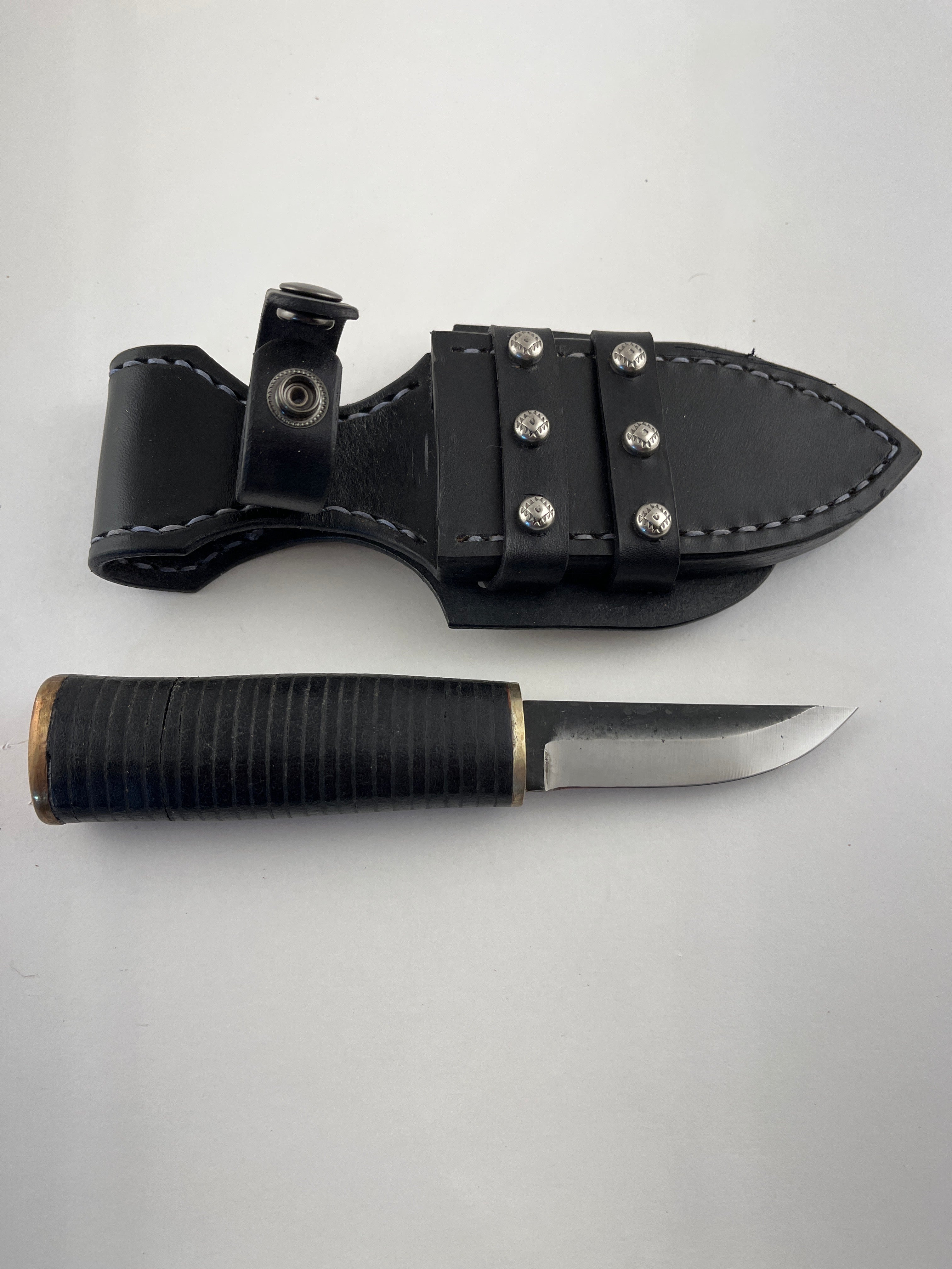 Pecks Woods Leather - Leather Spacer Handle #124