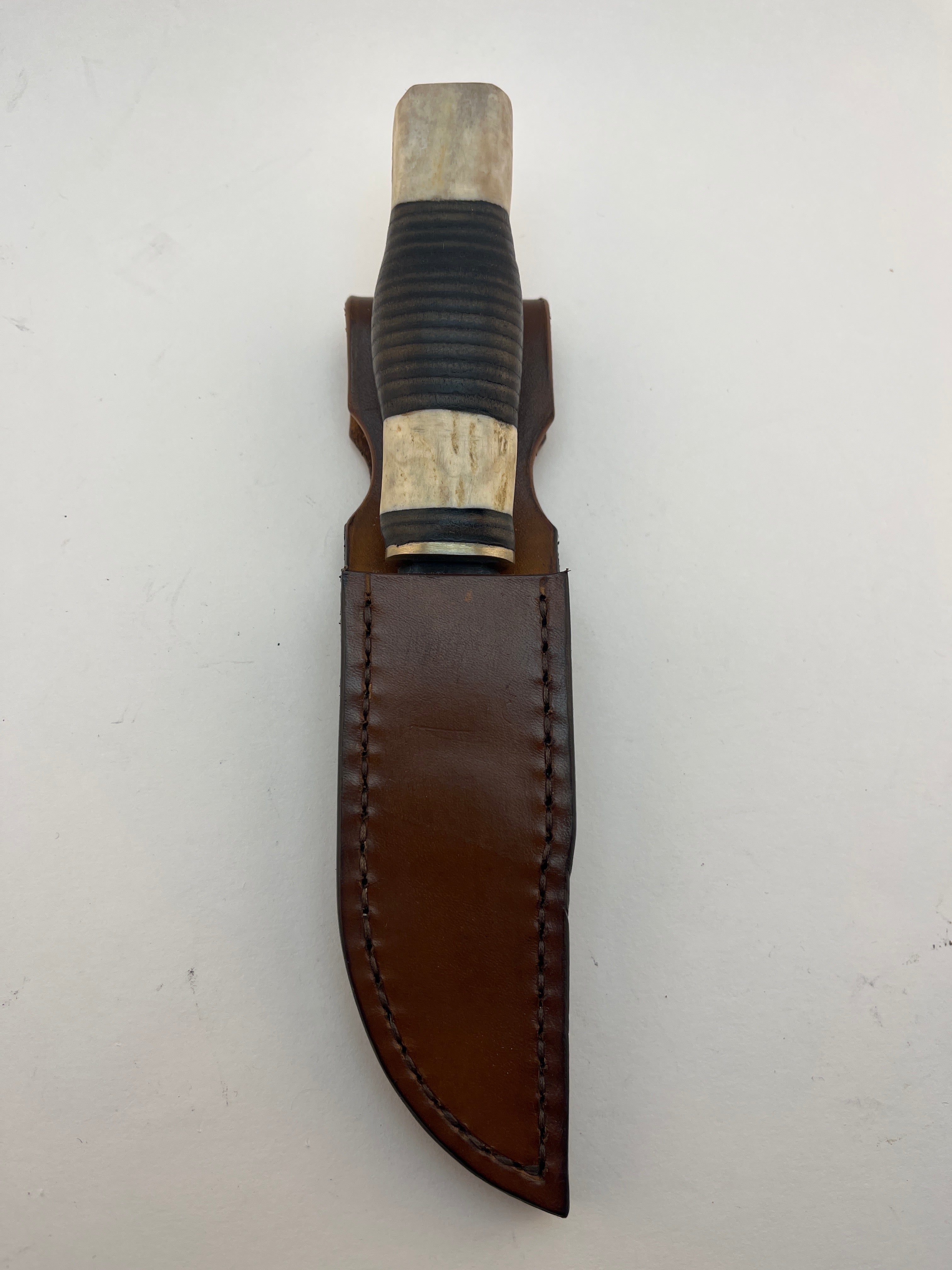 Pecks Woods Leather - Leather Spacer handle with antler pieces. Magnetic Retention! #92