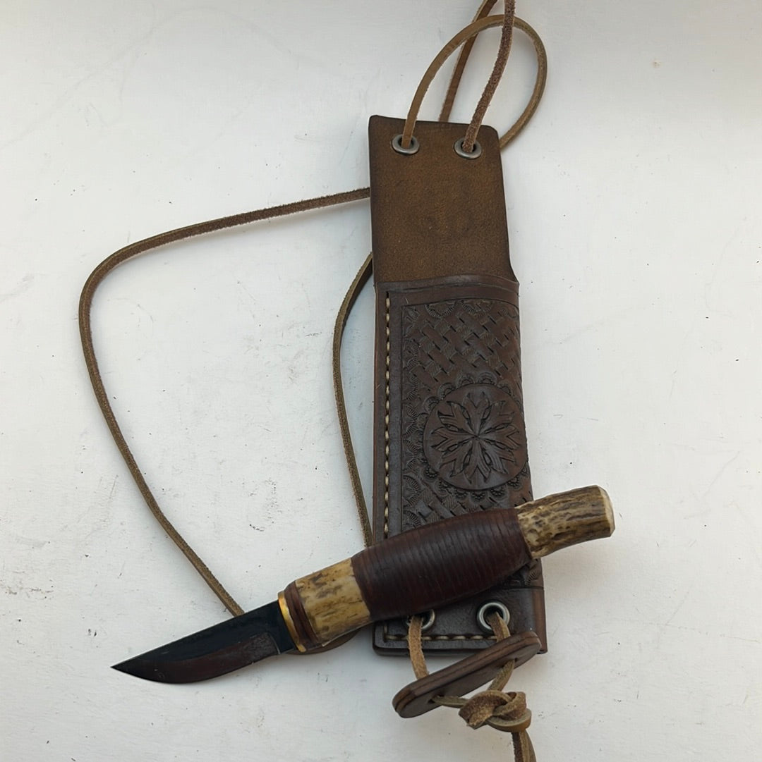 Pecks Woods Leather - Antler and Leather spacer Neck Knife #33