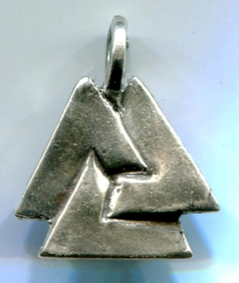 Jewelry - Closed Valknut #5114 Silver or Bronze