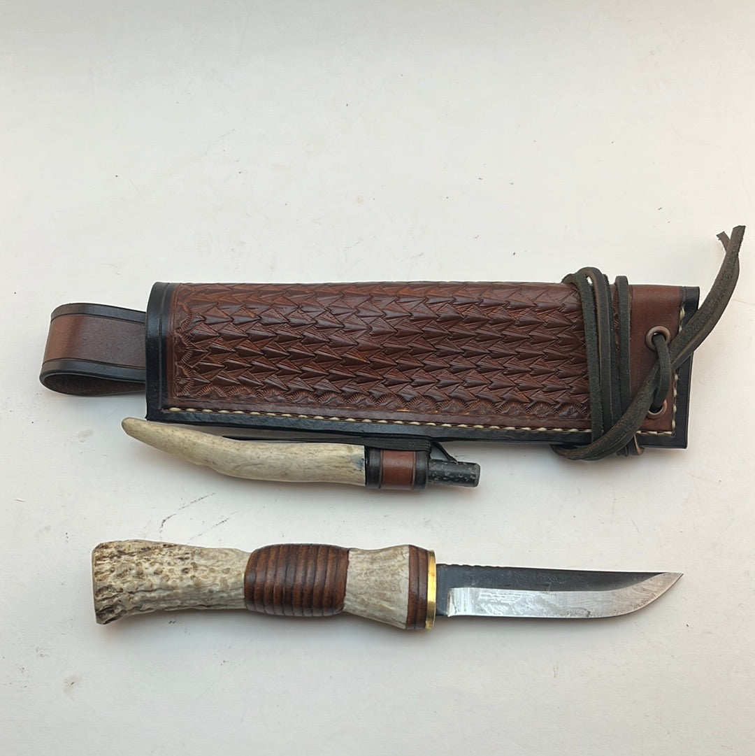 Pecks Woods Leather - Knife, Ferro Rod, and Leather sheath #72