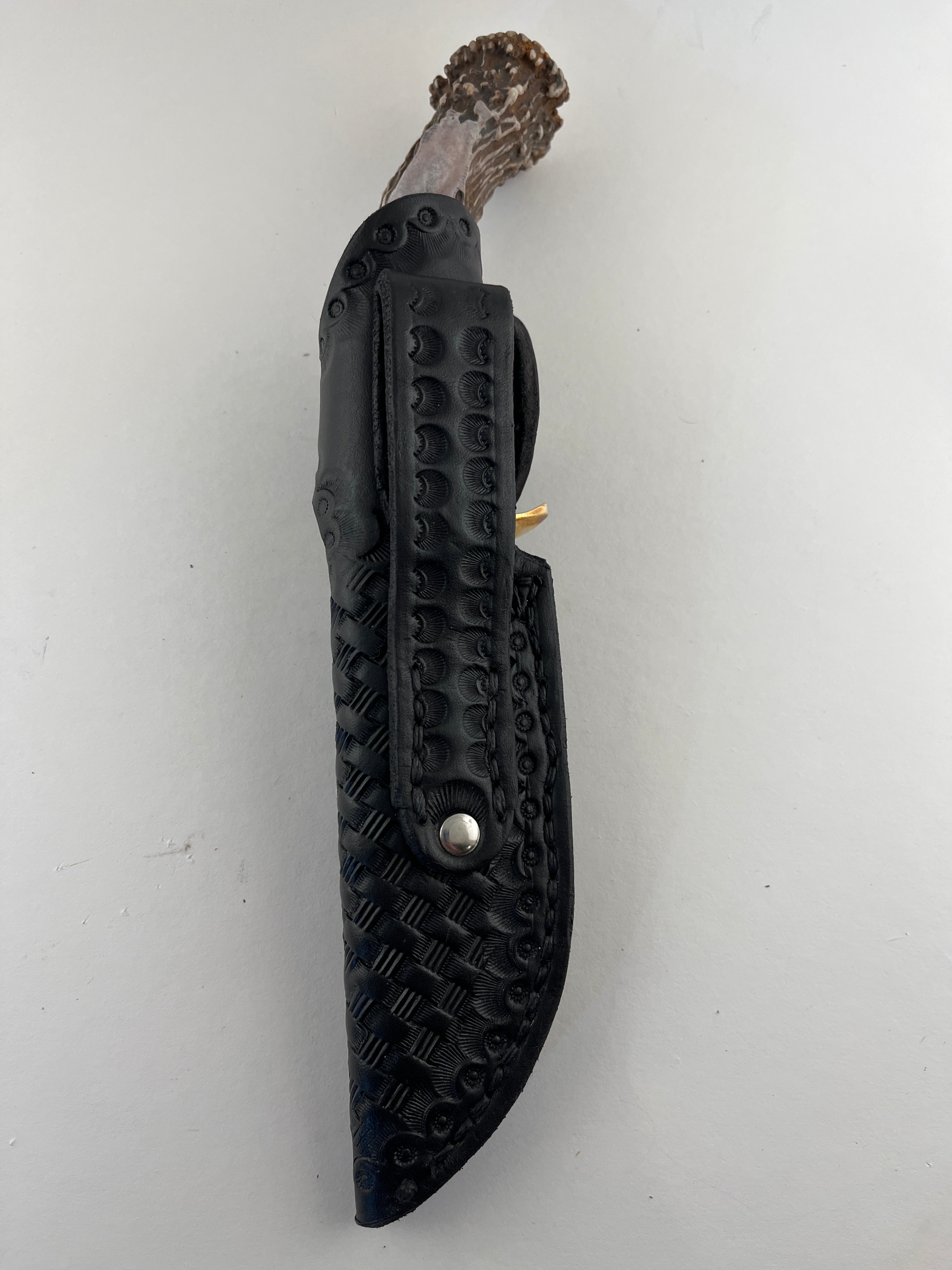 Skala Custom Knives - (Helle Bowie Blade) Whitetail Antler / Acrylic Spacer- #142