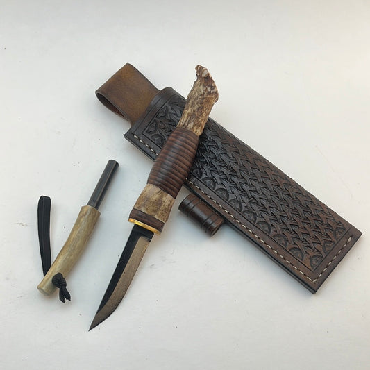 Pecks Woods Leather - Knife, Ferro Rod, and Leather sheath #64