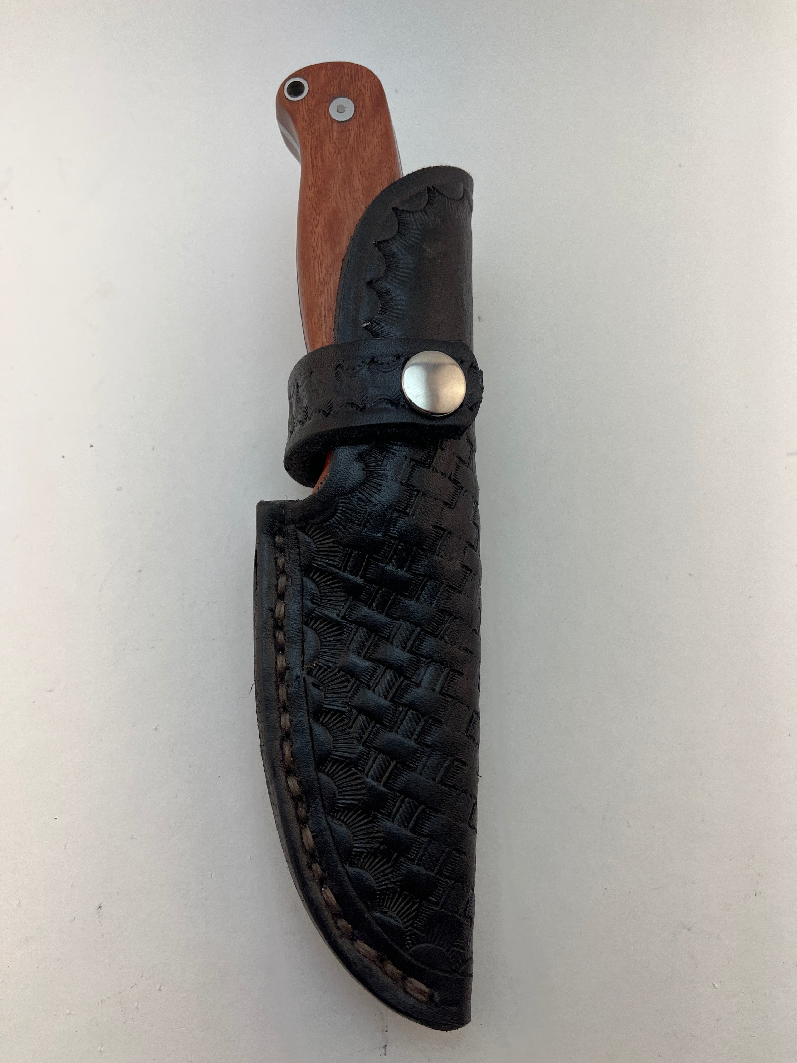 Skala Custom - Full Tang - Cherry Scales #125