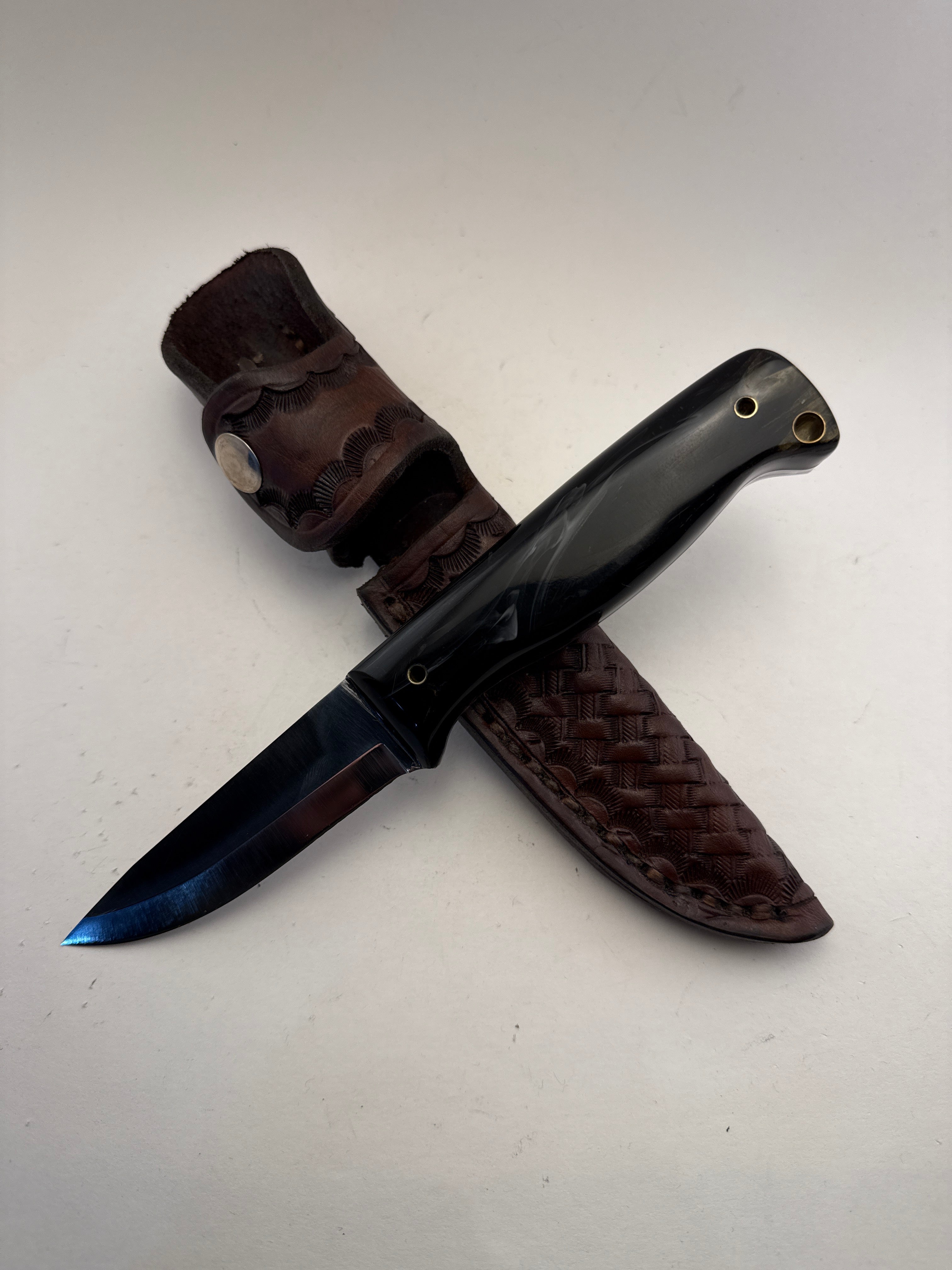 Skala Custom - Full Tang - Acrylic Handle #160