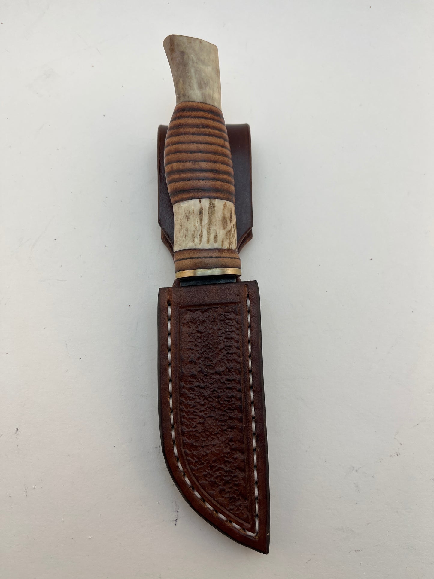 Pecks Woods Leather - Leather Spacer handle with antler pieces. Magnetic Retention! #95