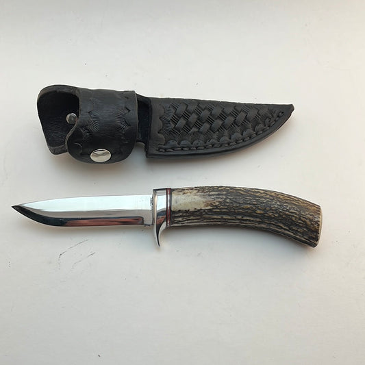Skala Custom Knives - Helle Harding Blade/ Red Stag Handle #106