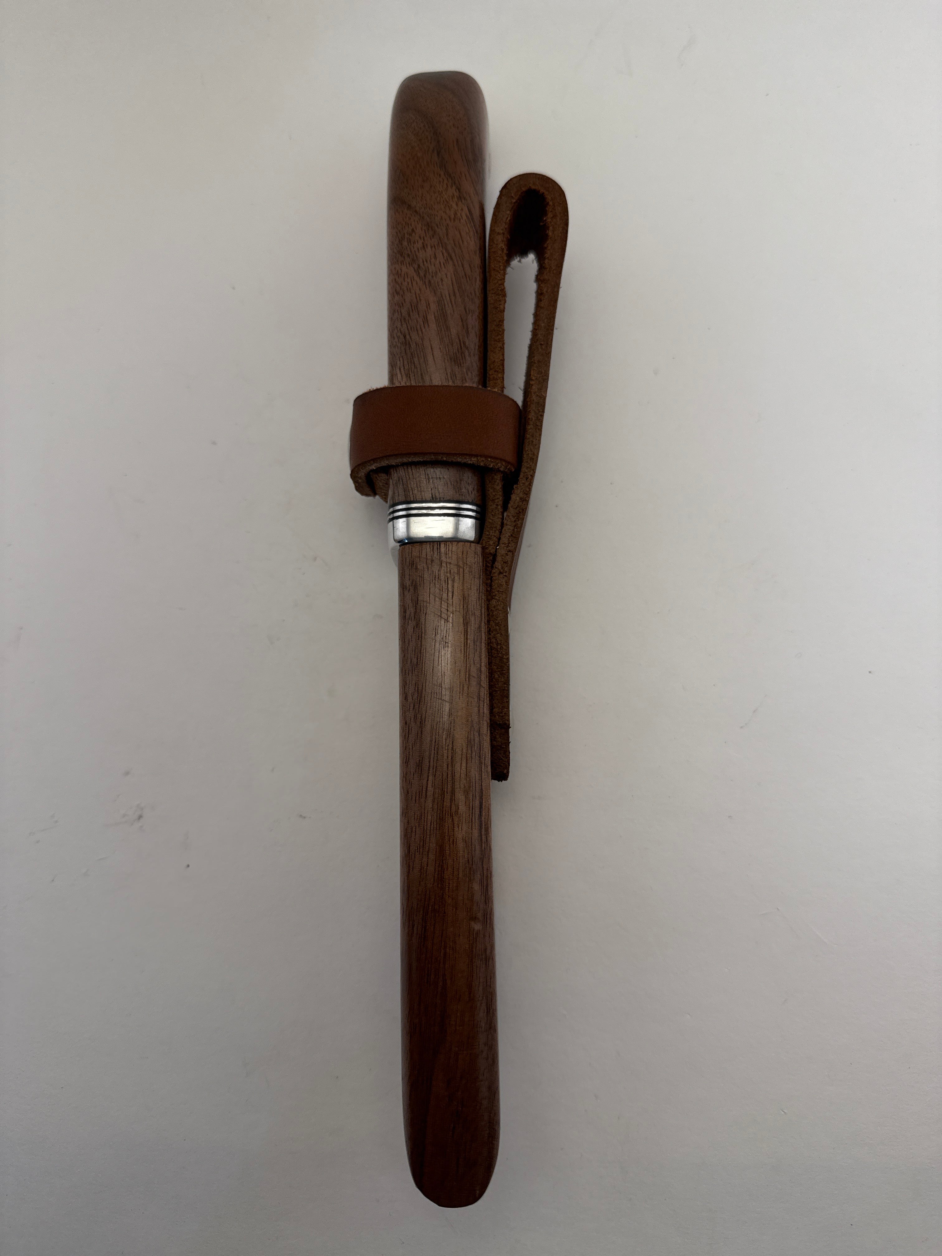 Skala Custom Knives - Lauri Stainless 125mm / Walnut Handle and Sheath! - #149