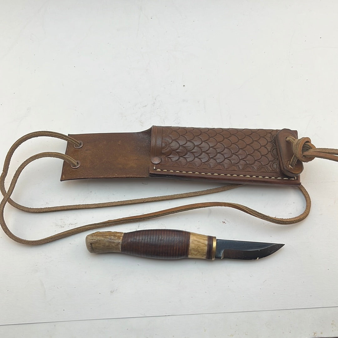 Pecks Woods Leather - Antler and Leather spacer Neck Knife #34