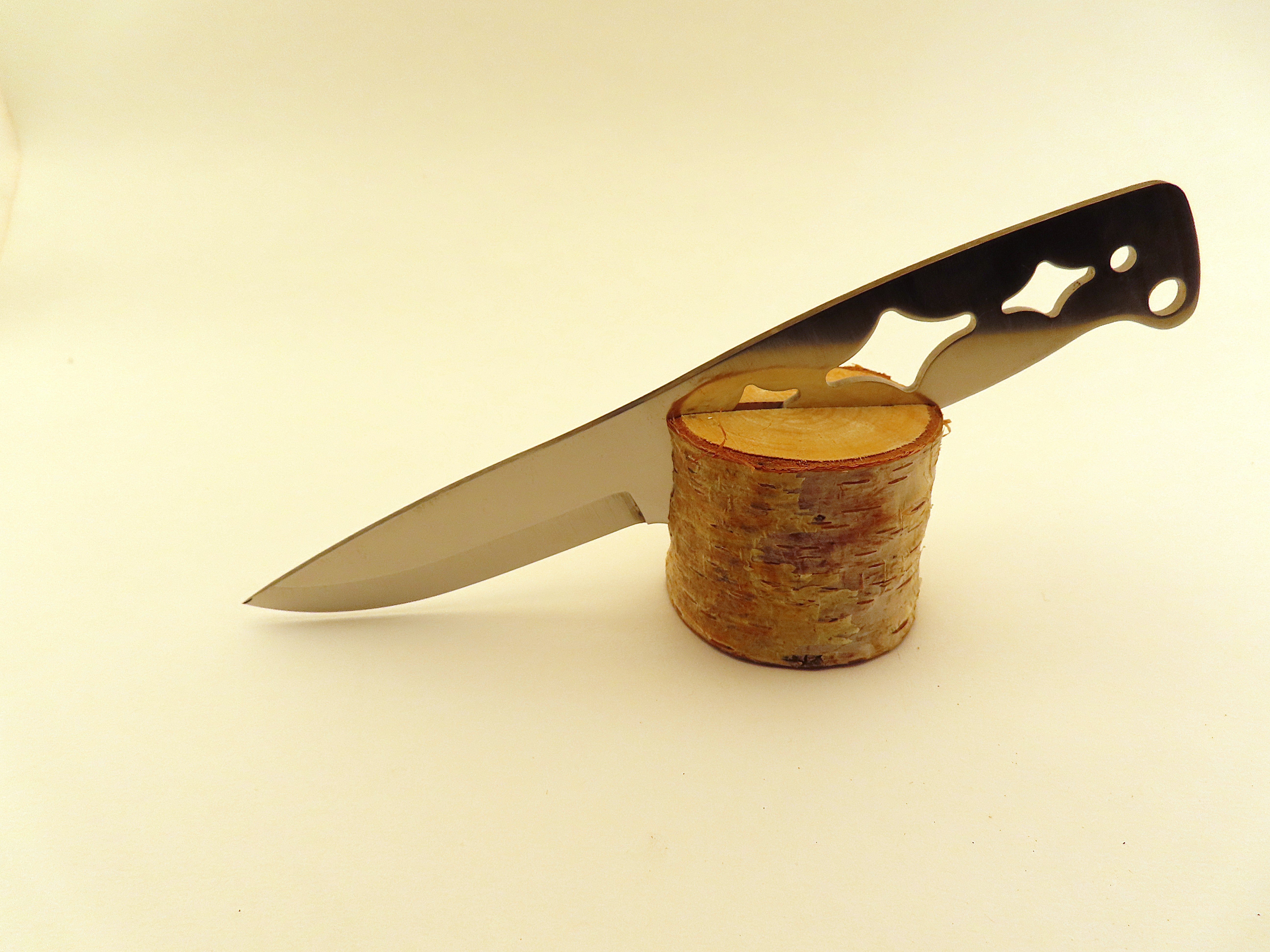 Lauri Full Tang 93 Stainless Steel Blade