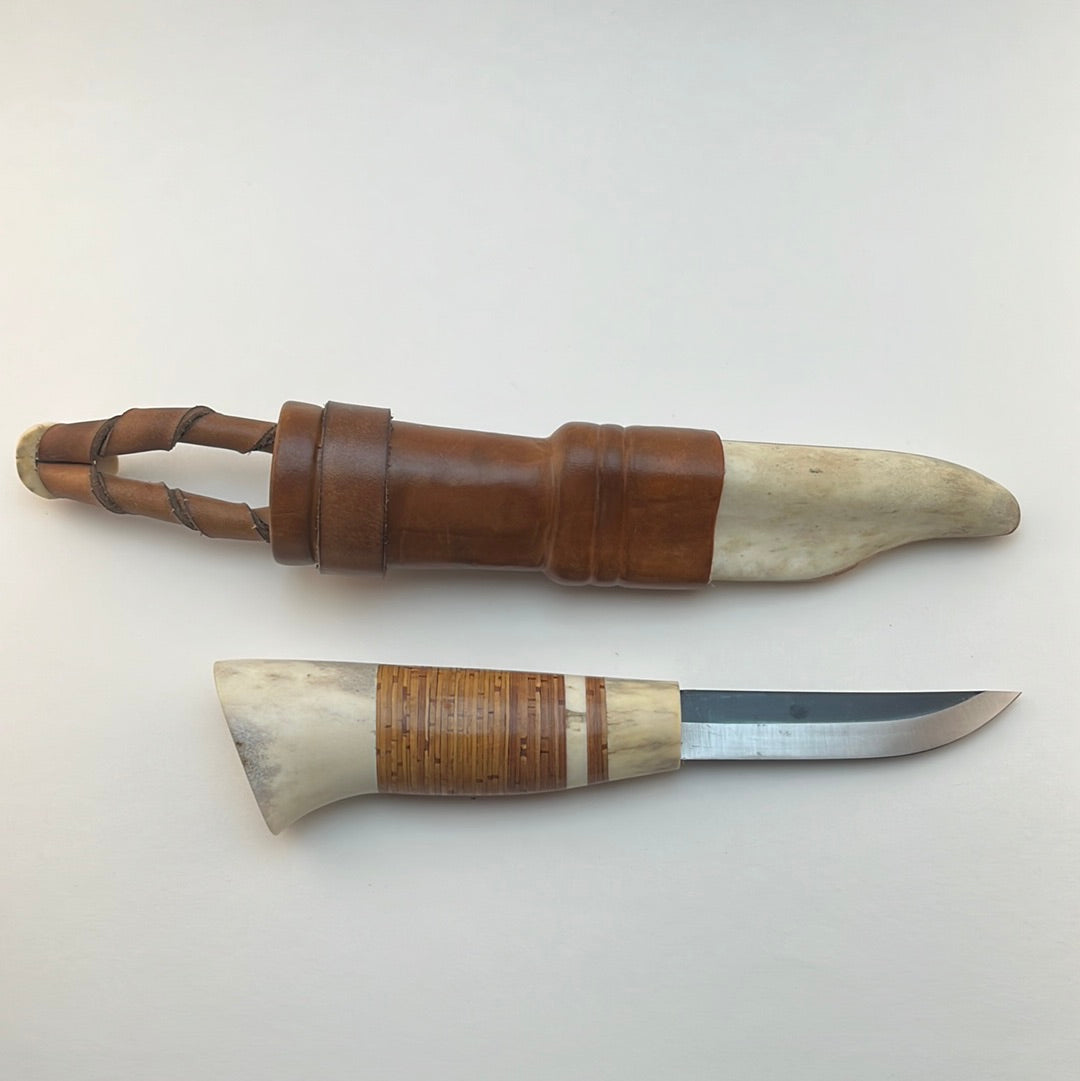 R.Nurmi PUUKKO - #13 Moose Antler Handle with Stacked Birch Bark