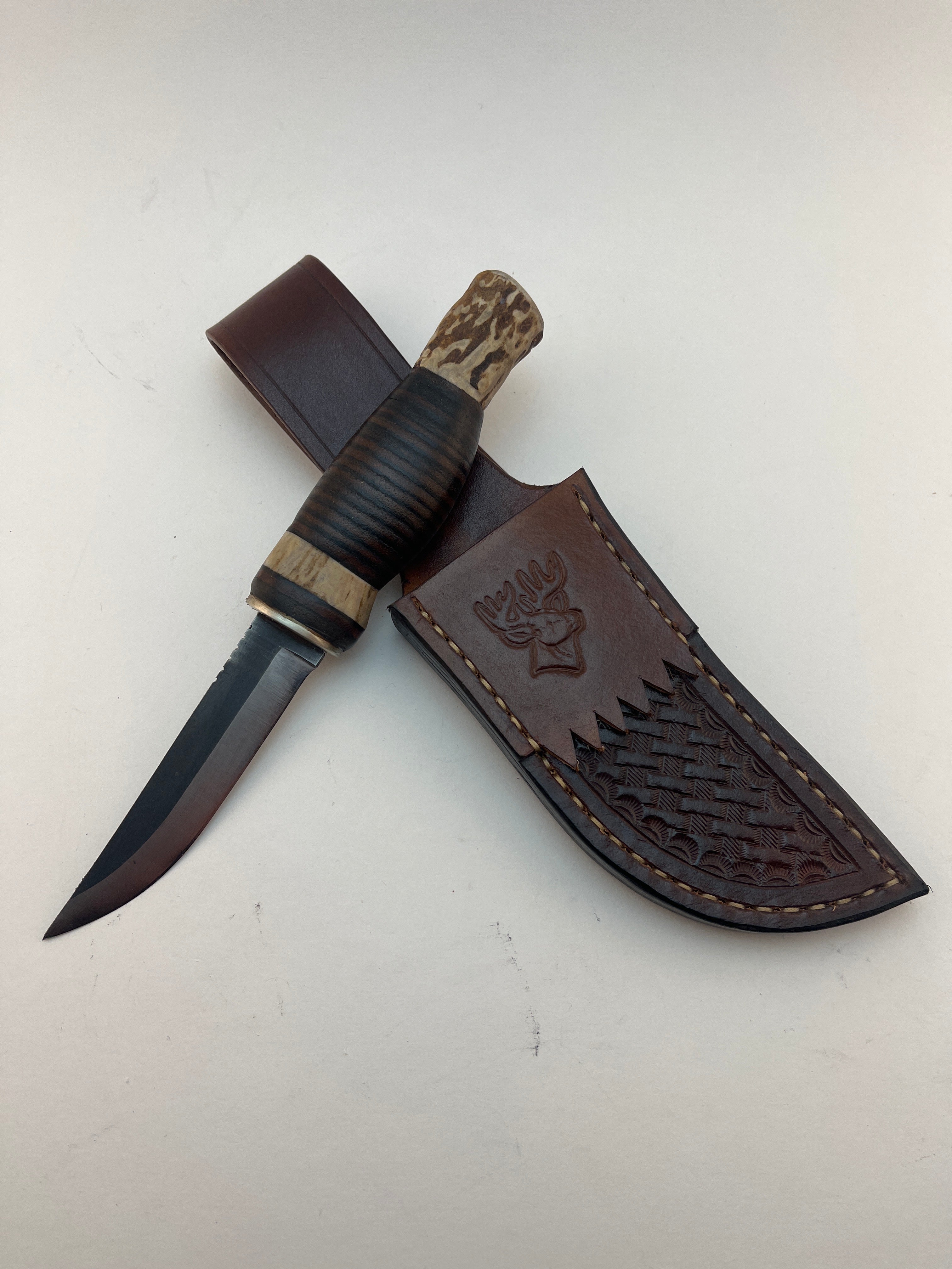 Pecks Woods Leather - Leather Spacer handle with antler pieces. Magnetic Retention! #90