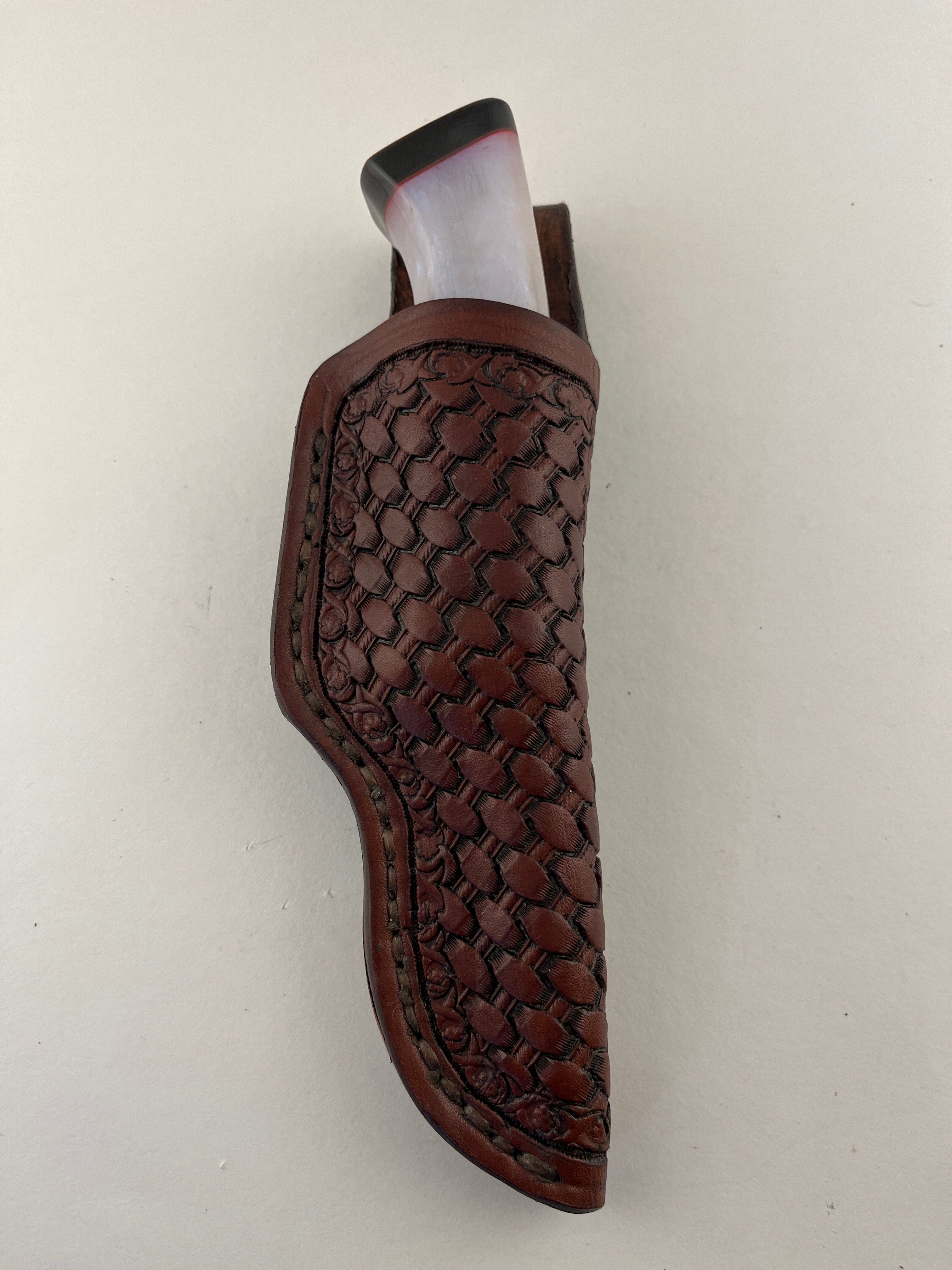 Skala Custom Knives - (Helle H3LS Blade) Acrylic/Buffalo Horn Handle - #145